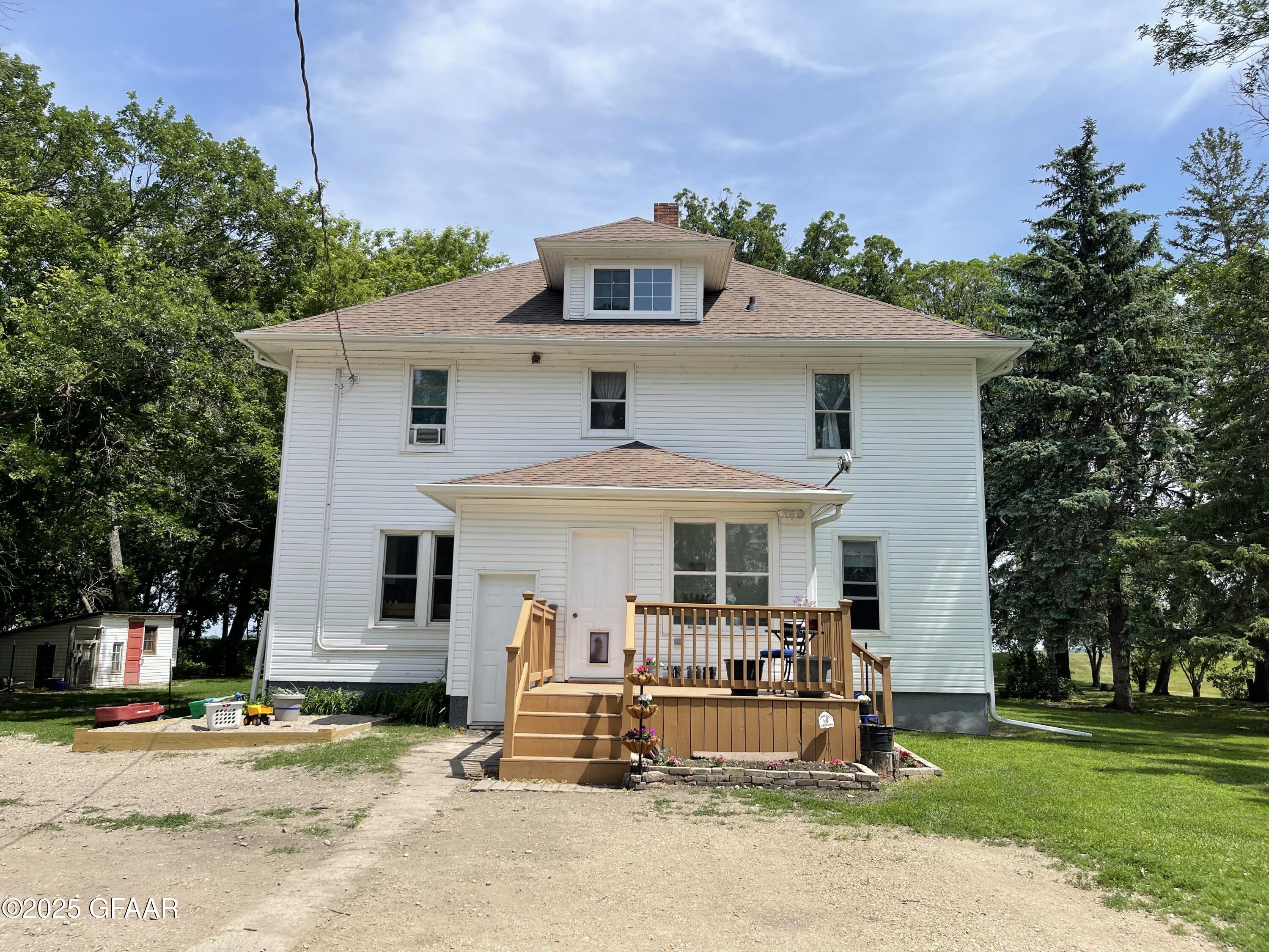 main property photo 38