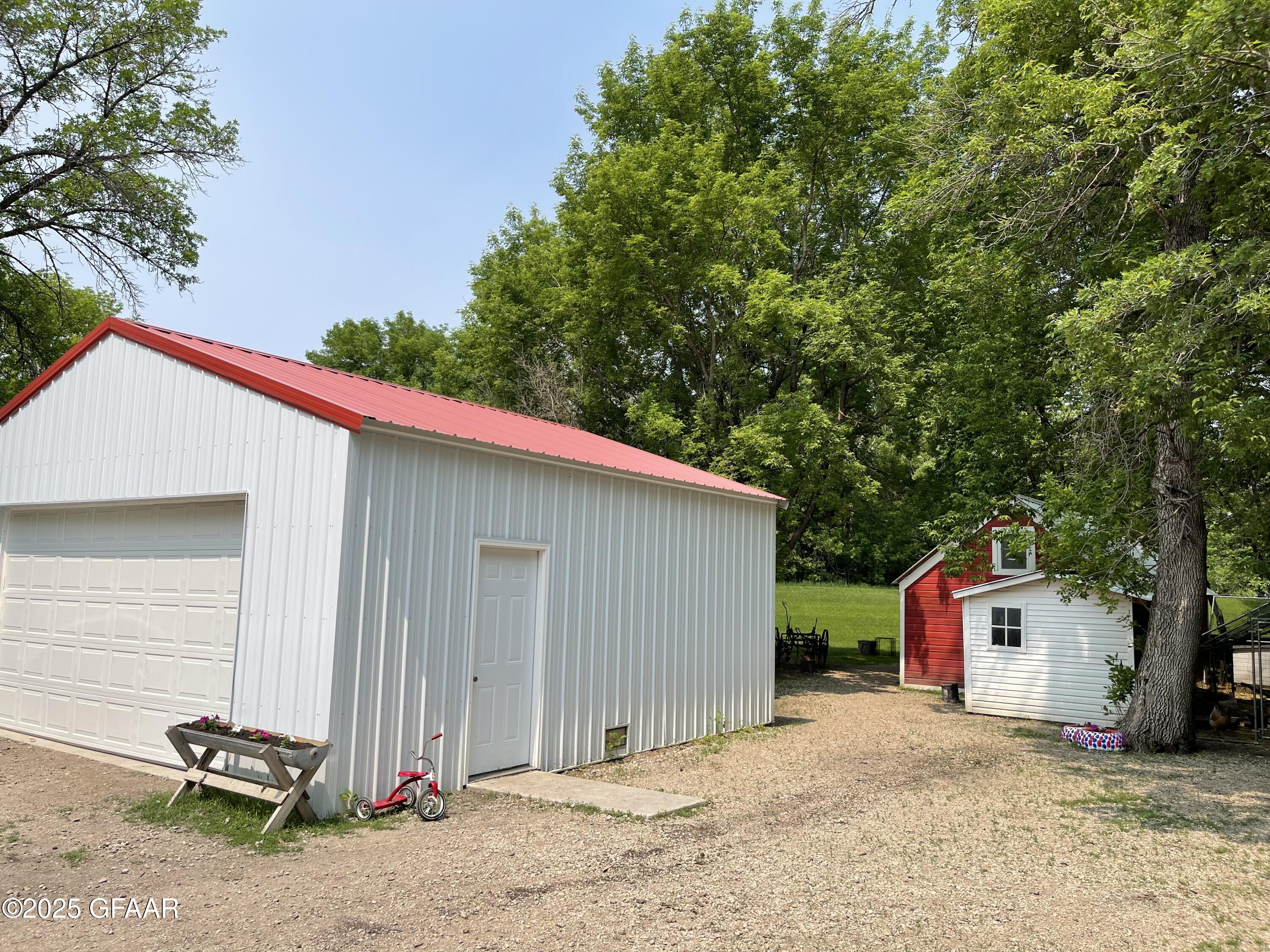 main property photo 49