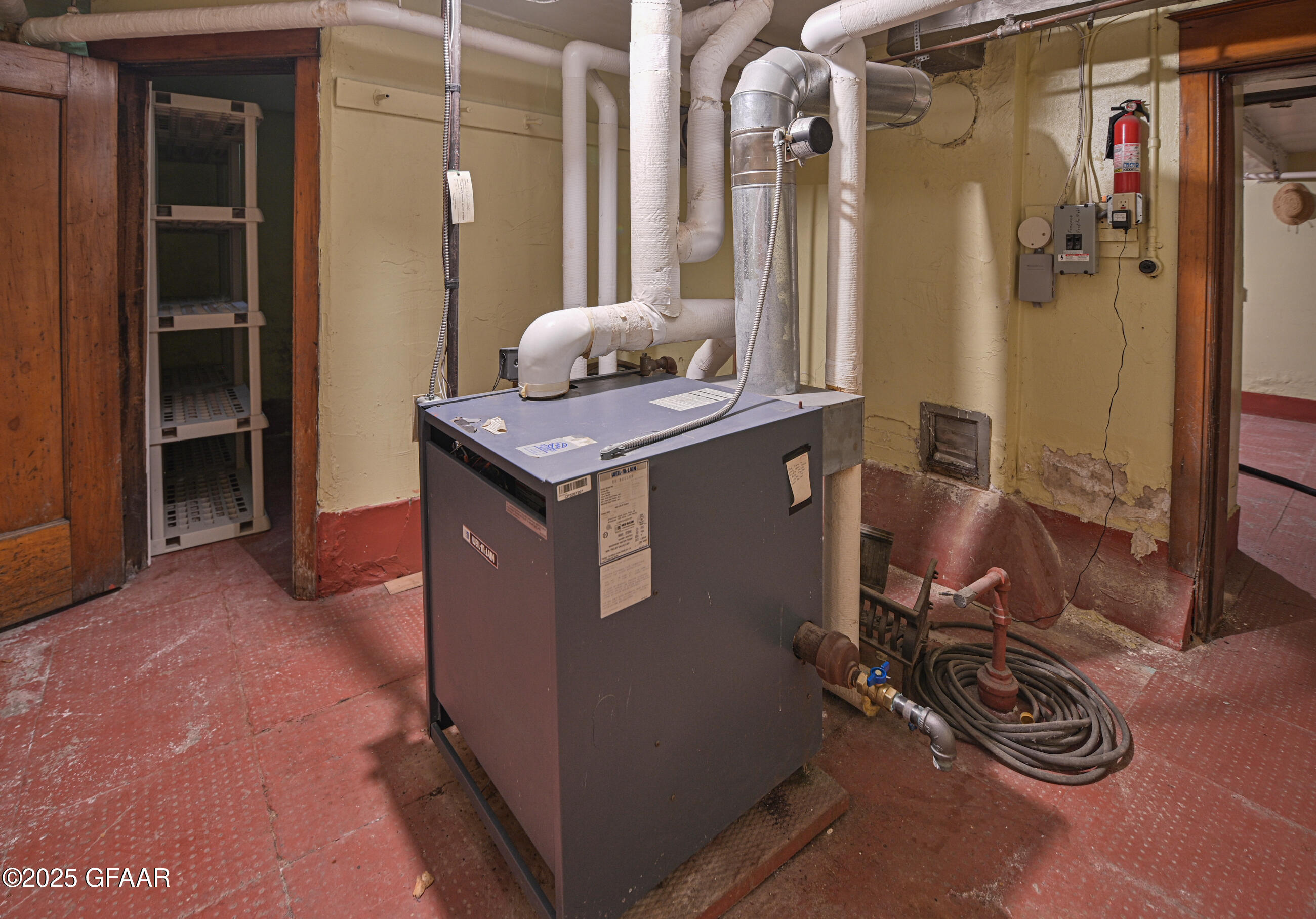 main property photo 74