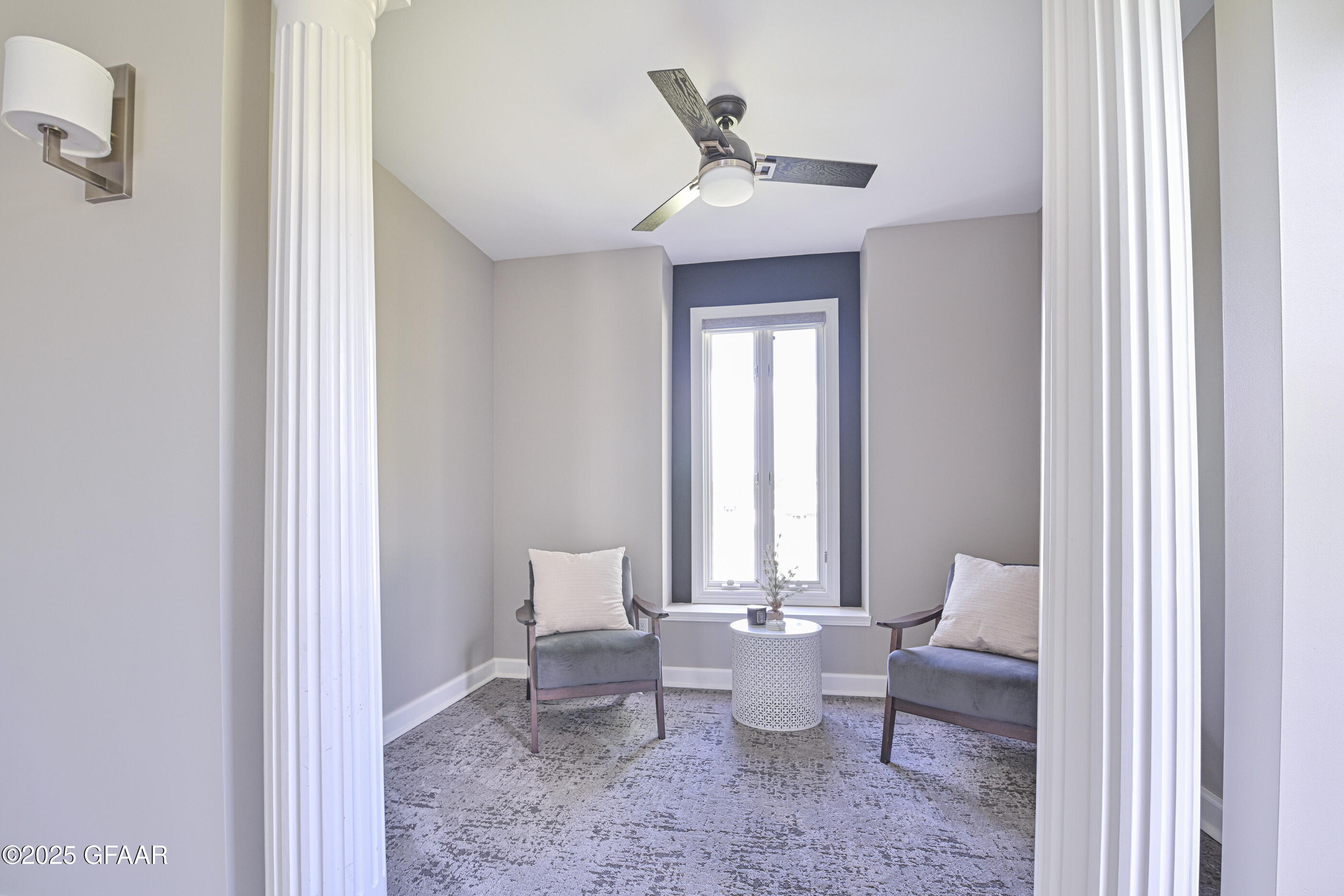 property viewer photo 30