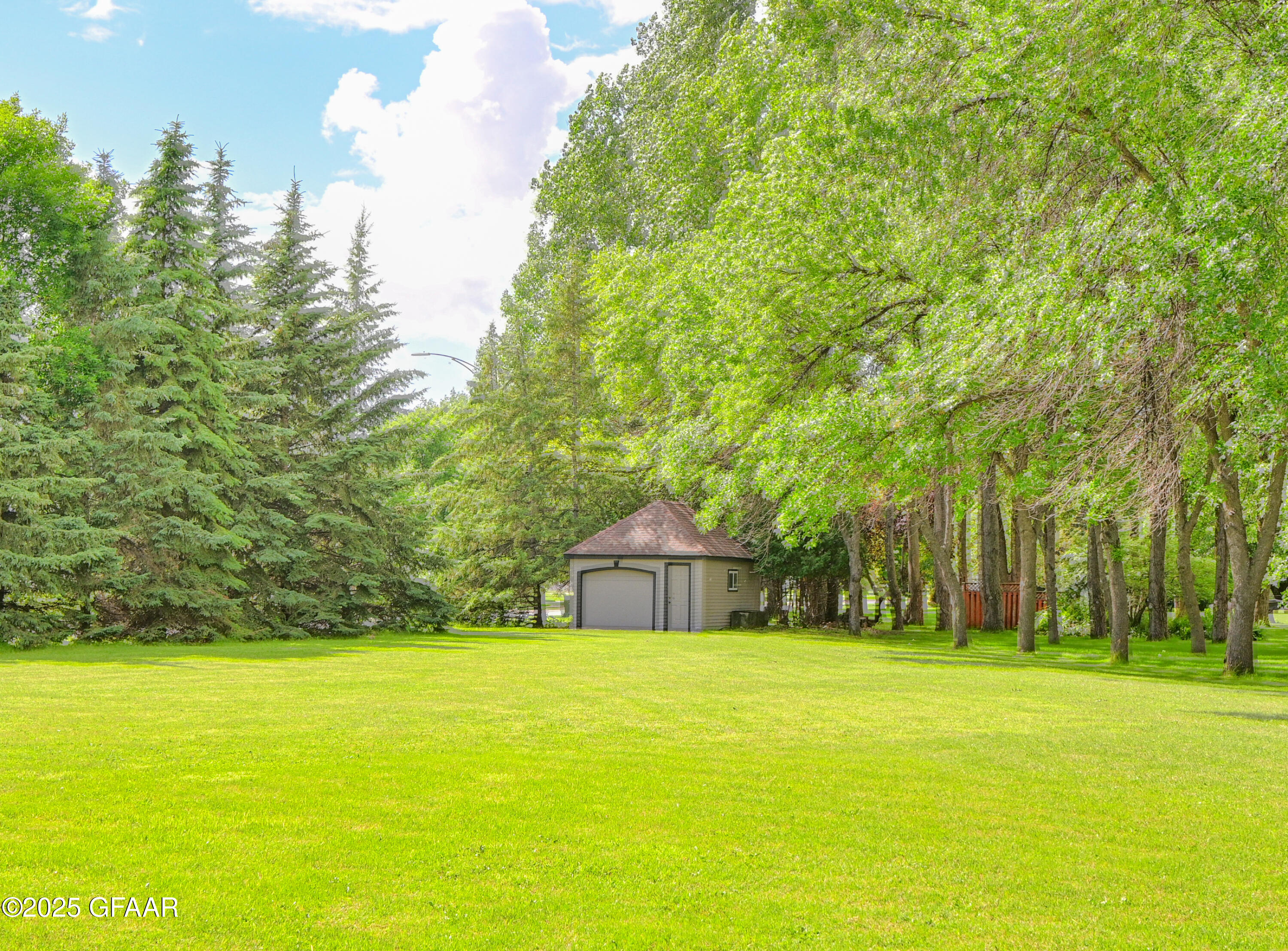 property viewer photo 58