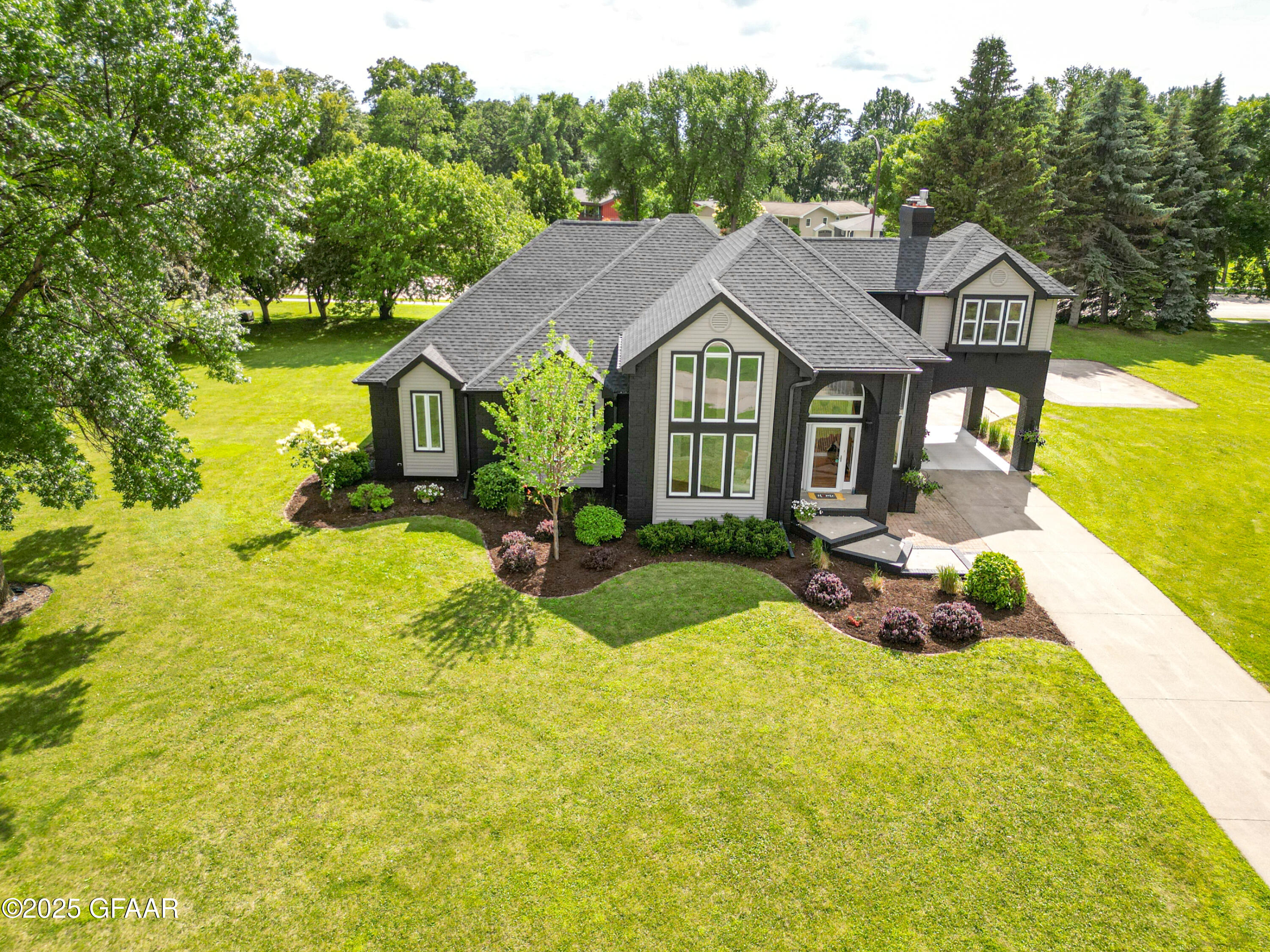 property viewer photo 60