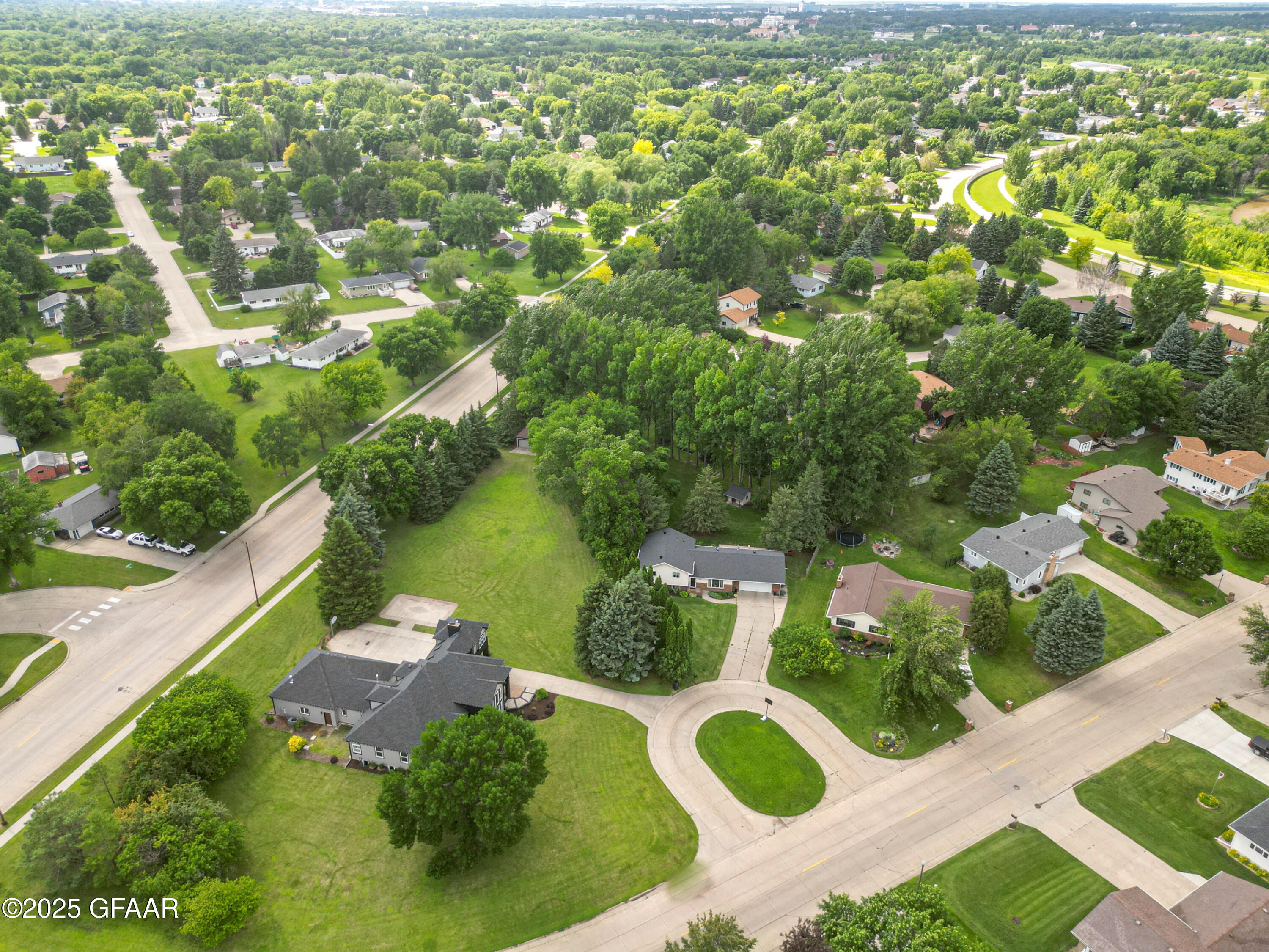 property viewer photo 68