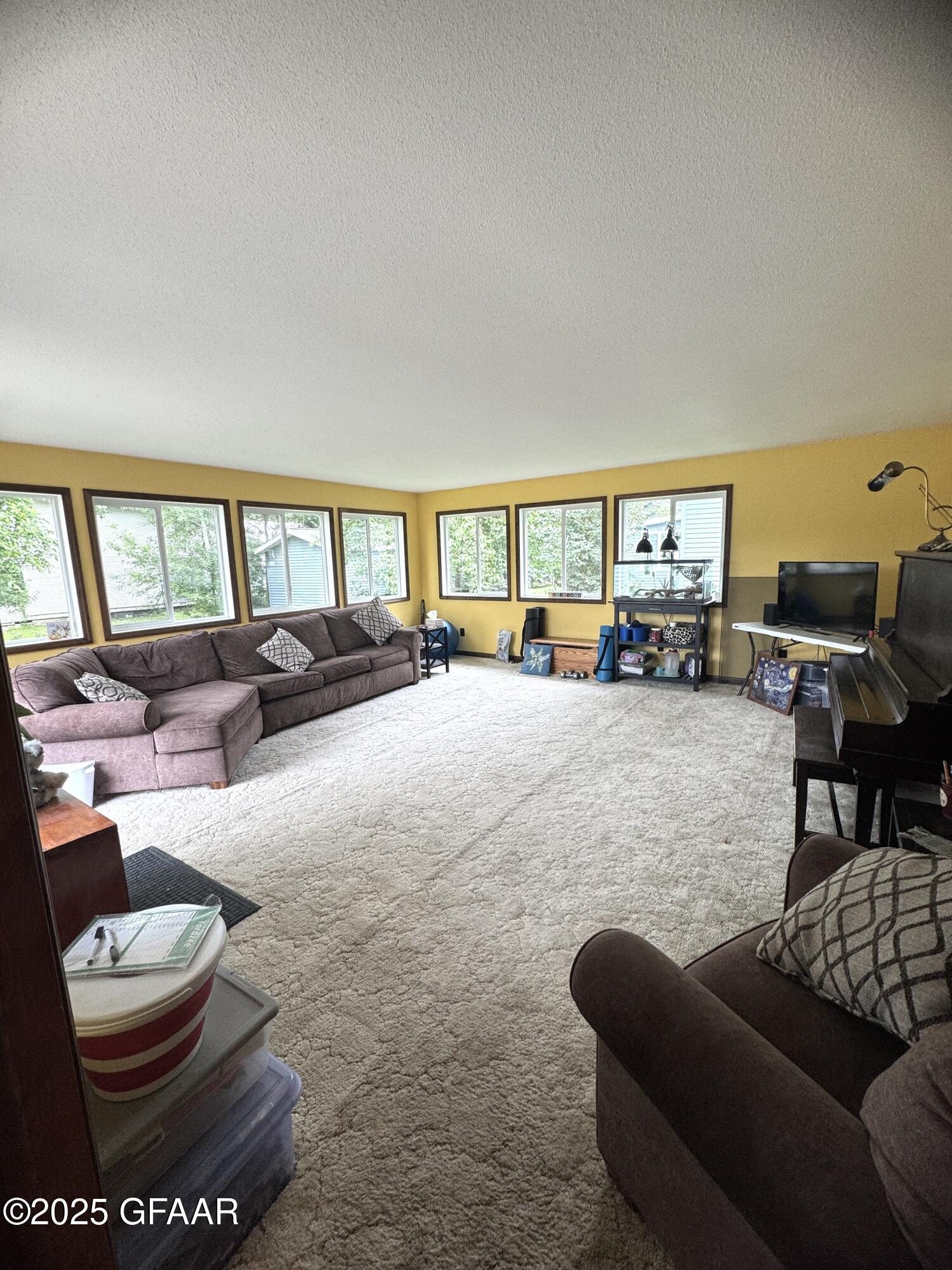 property viewer photo 15
