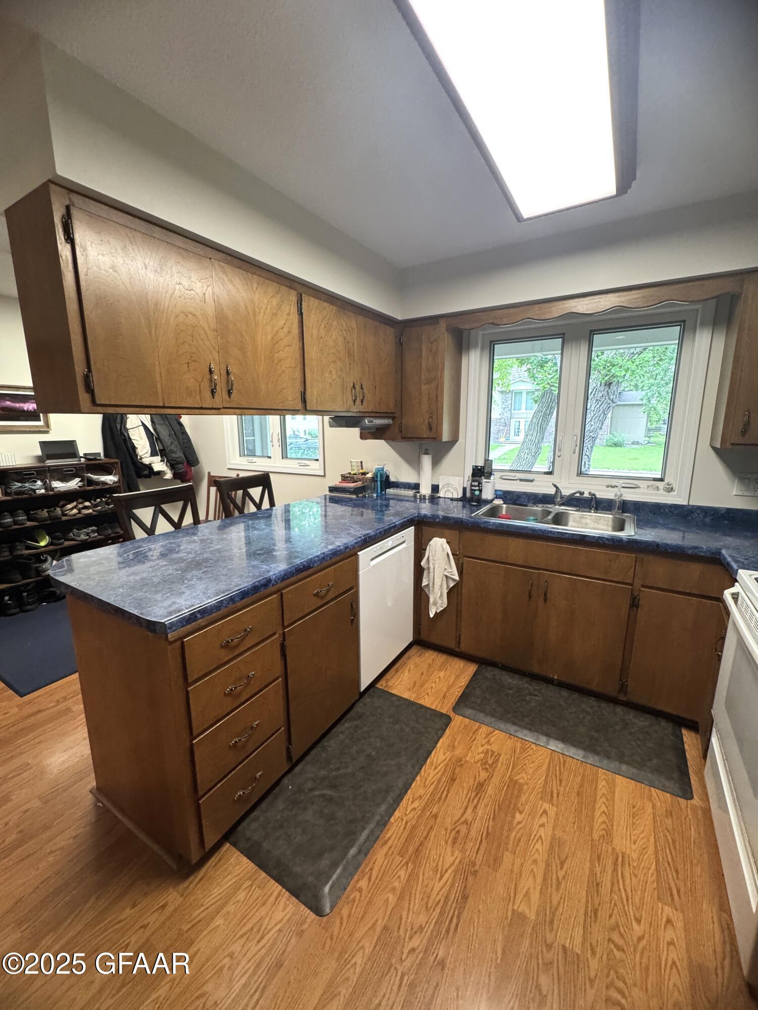 property viewer photo 24