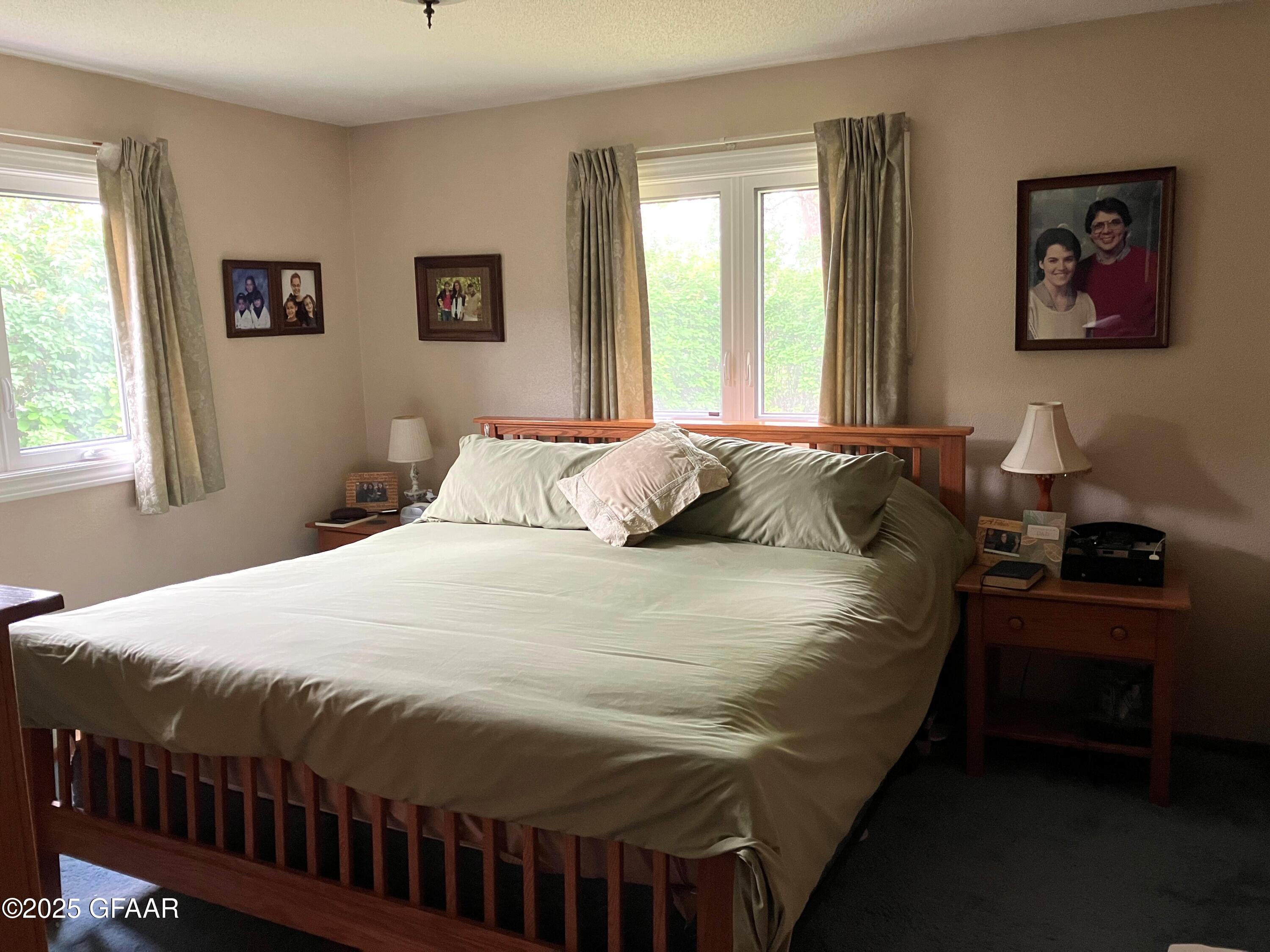 property viewer photo 27