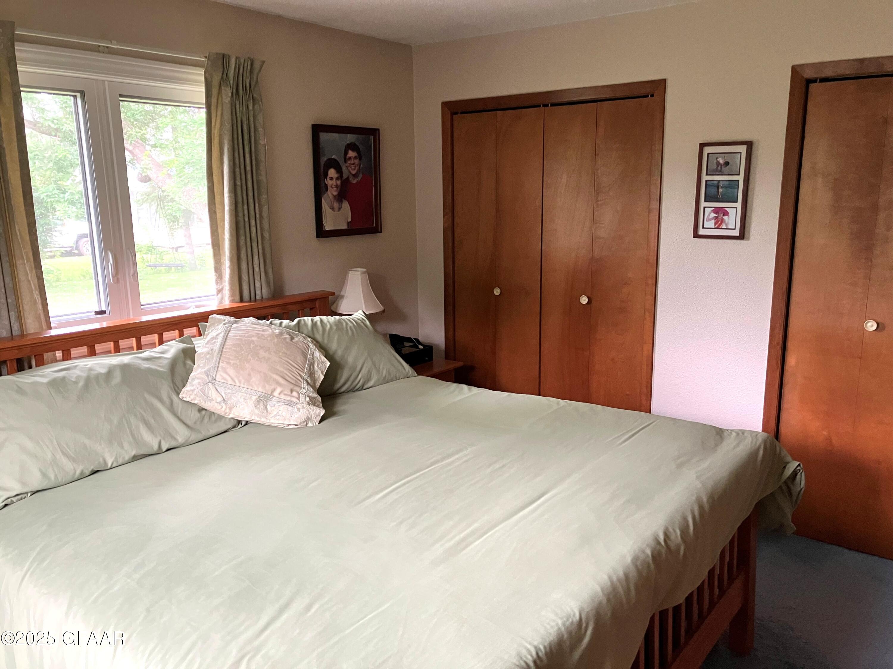 property viewer photo 30