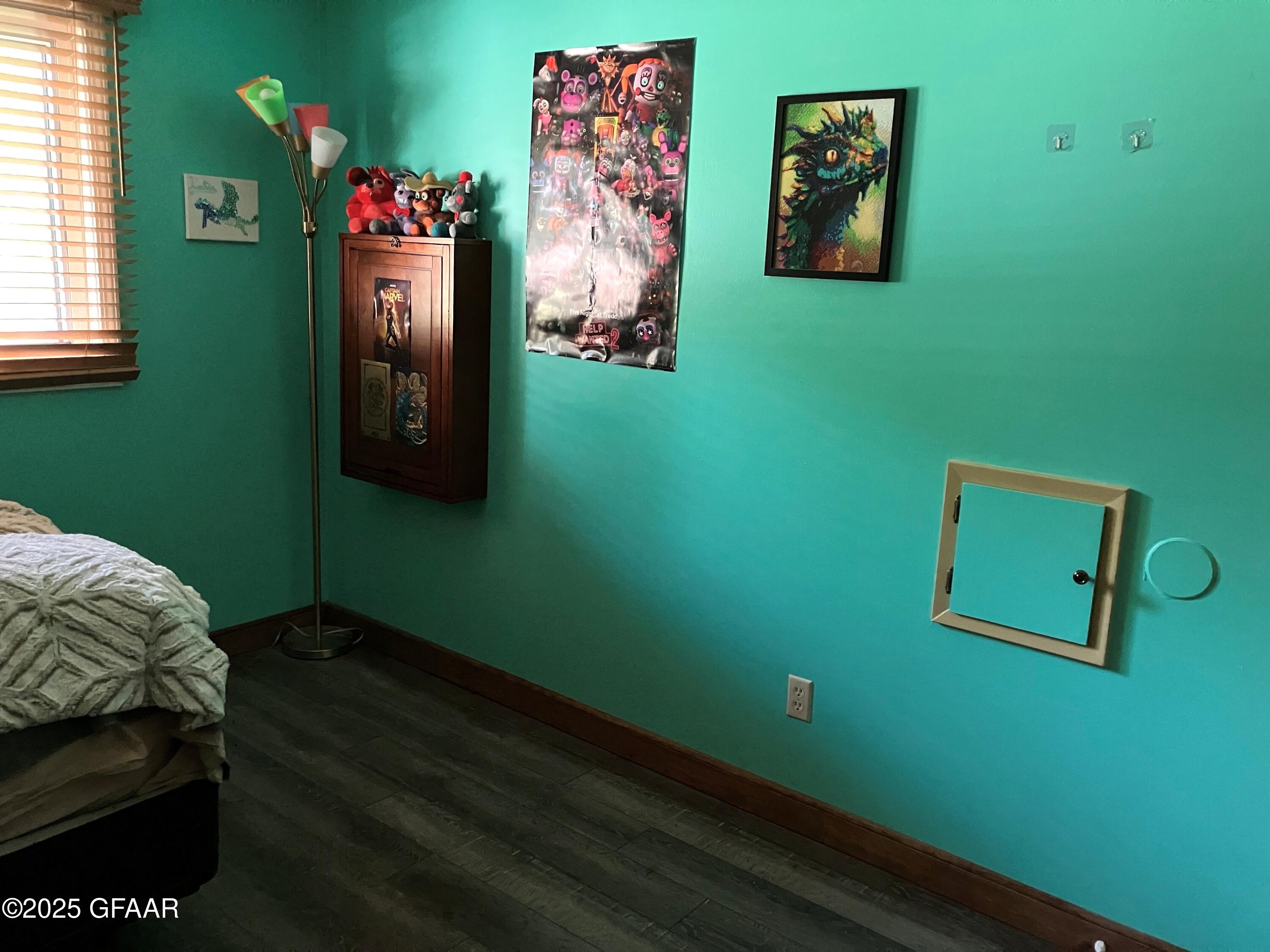 property viewer photo 36