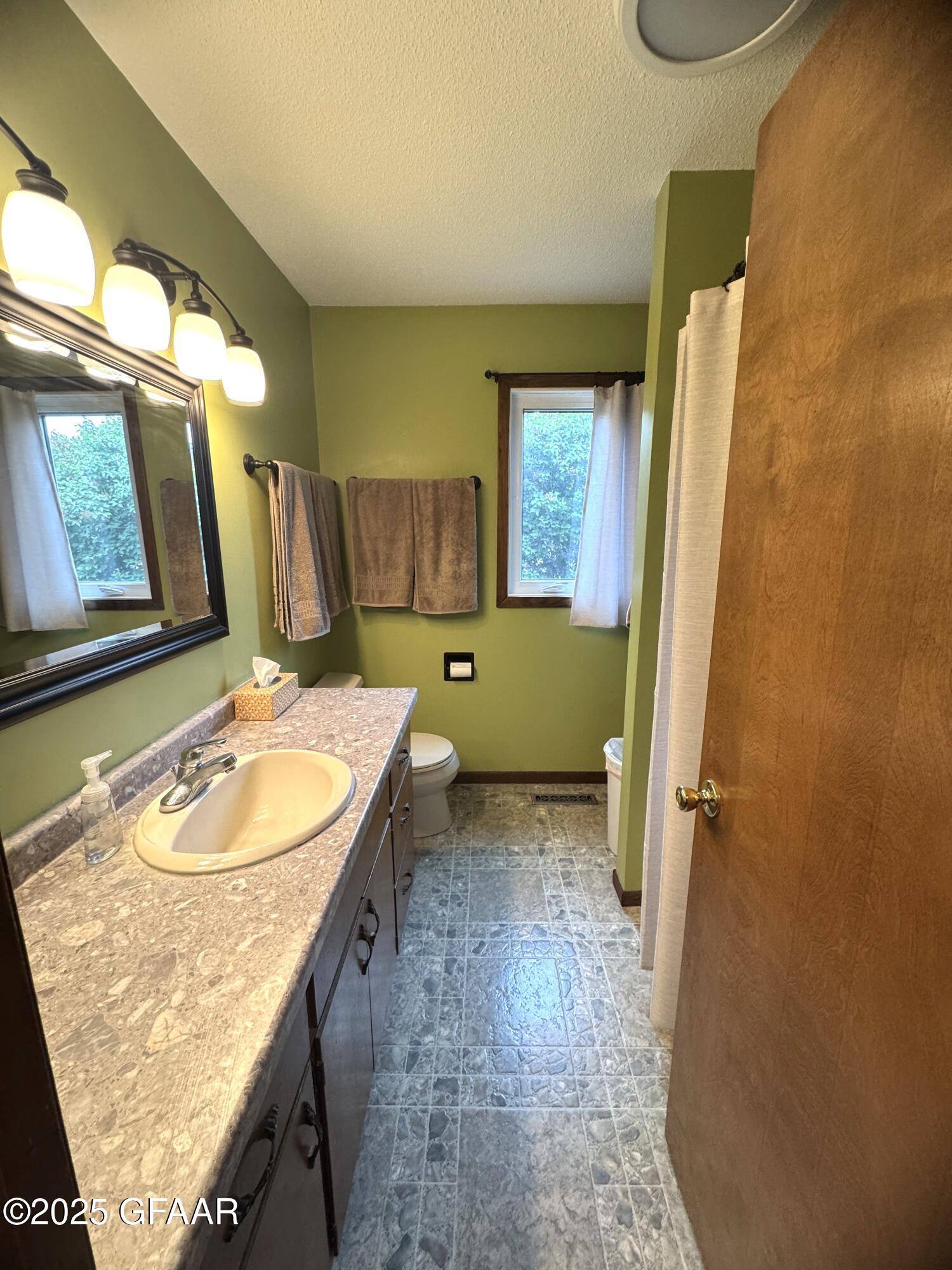 property viewer photo 37