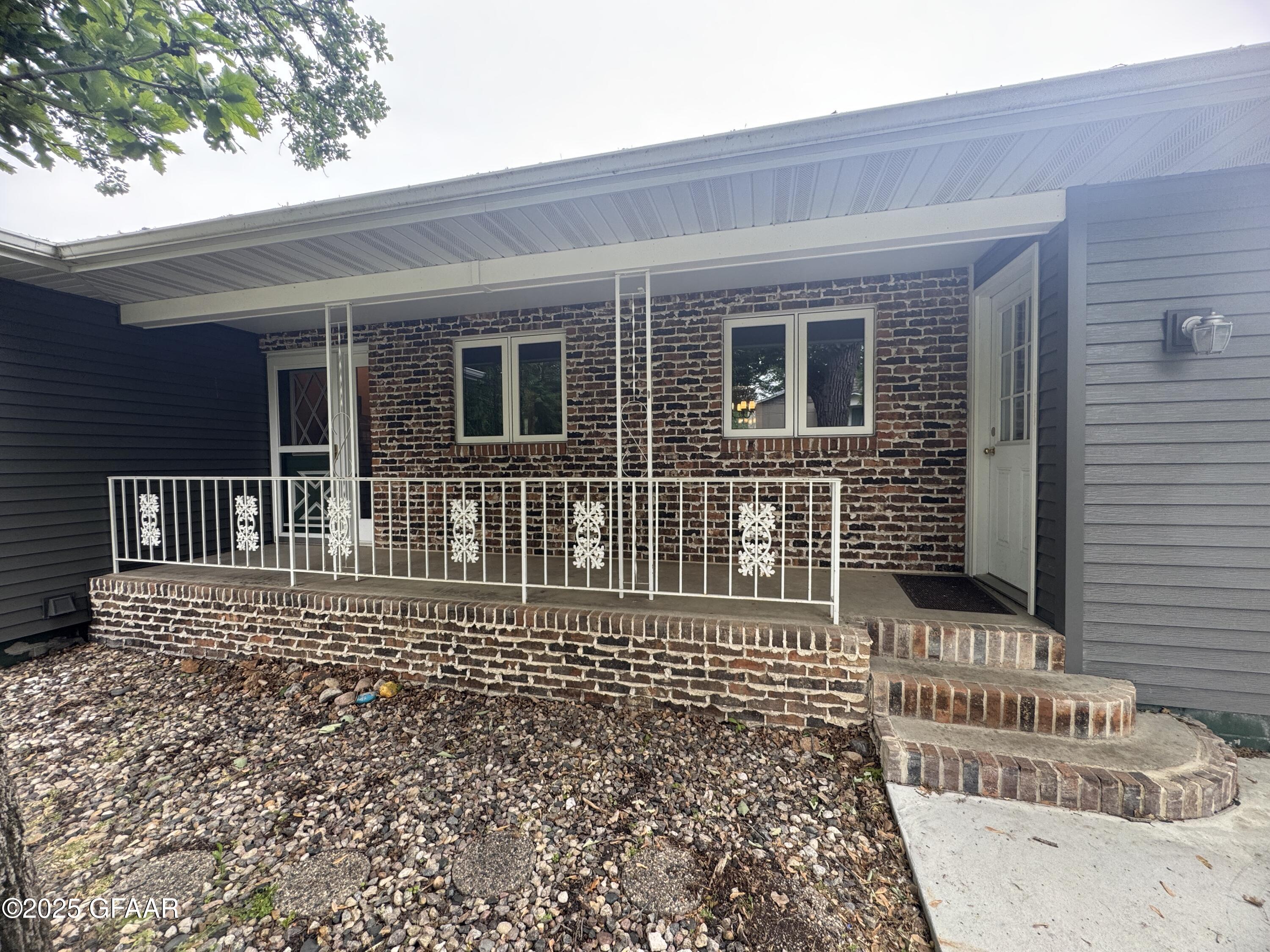 property viewer photo 69