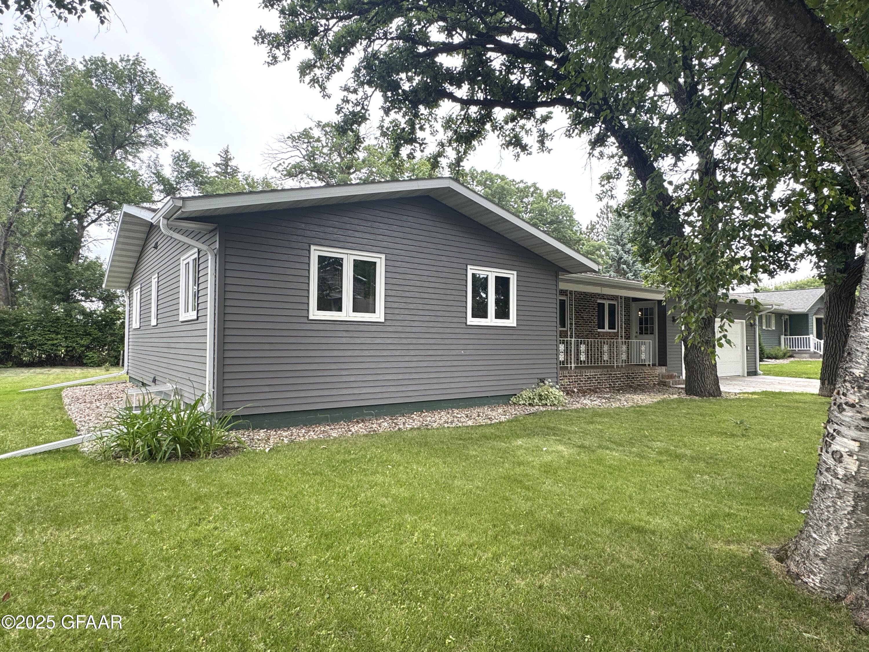 property viewer photo 73