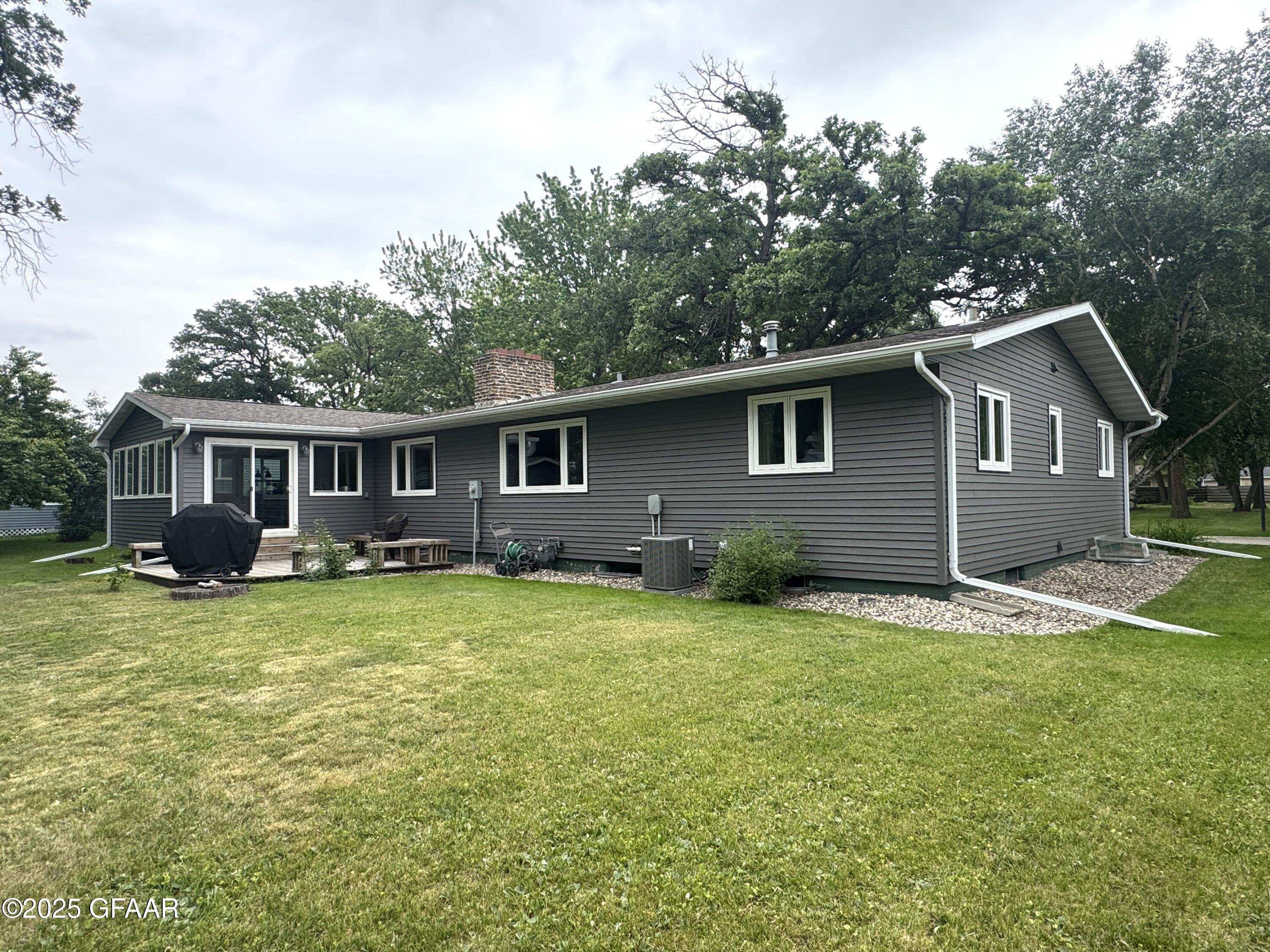 property viewer photo 75