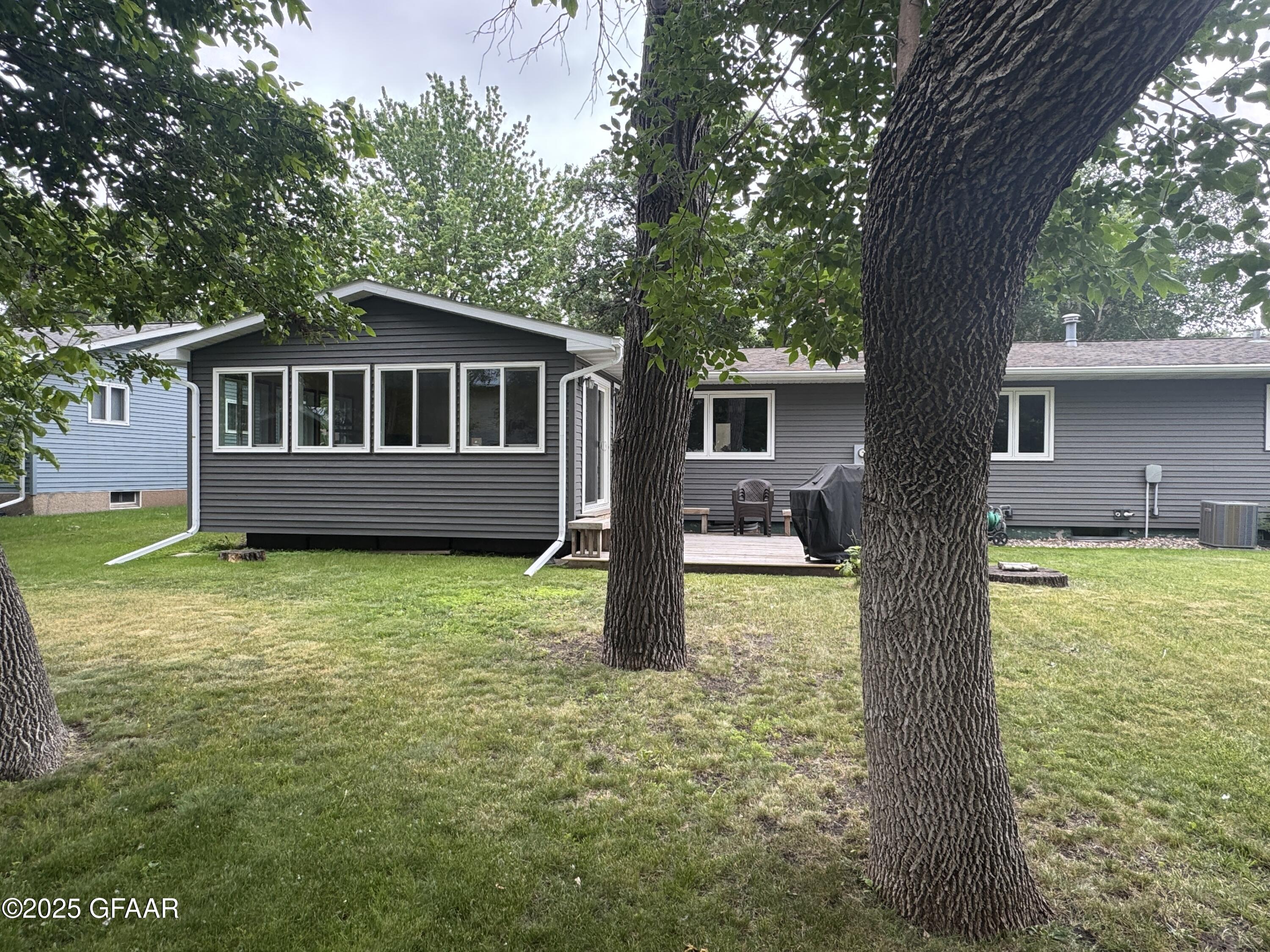 property viewer photo 77