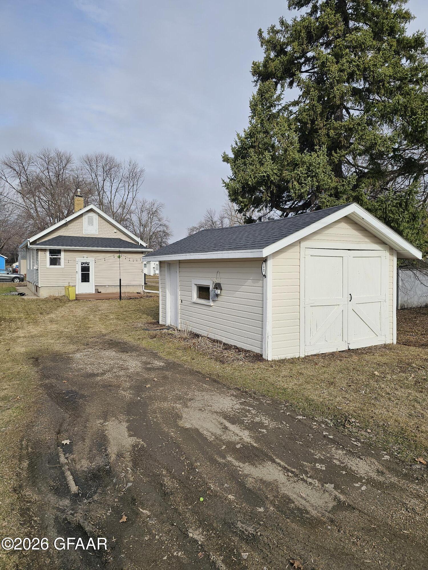 property viewer photo 10