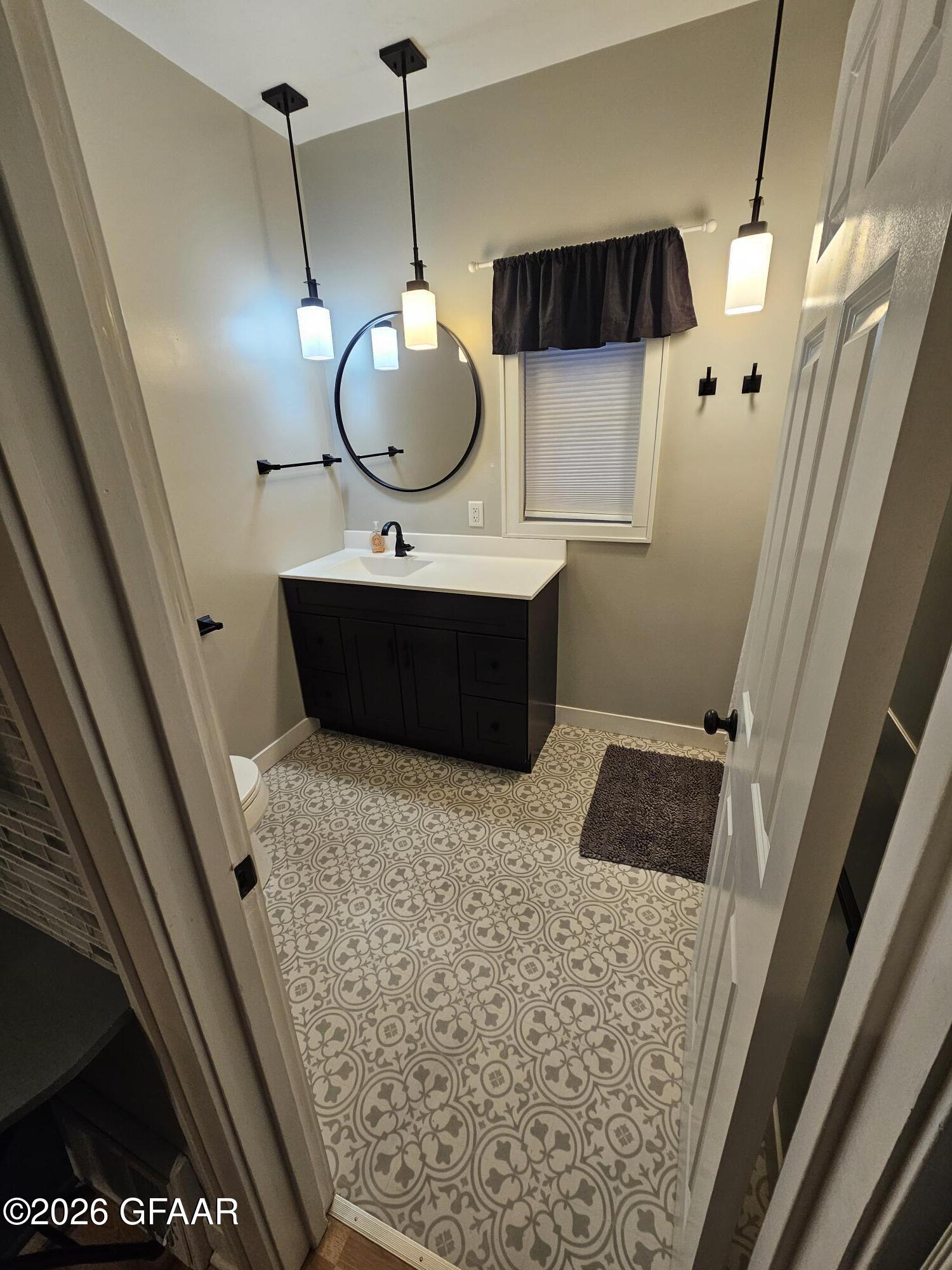 property viewer photo 5