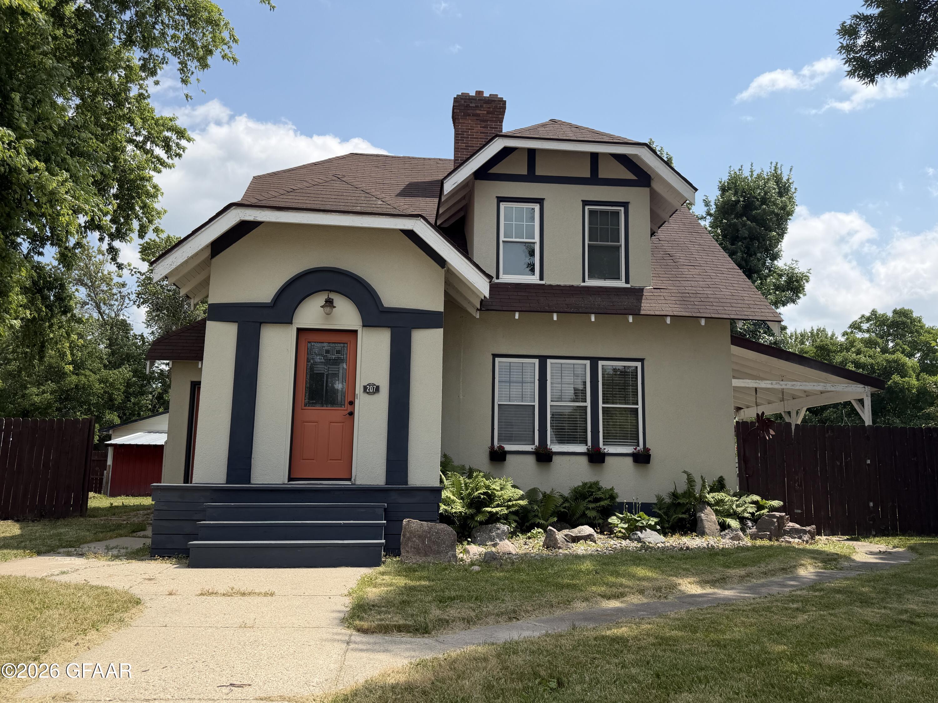 main property photo 1