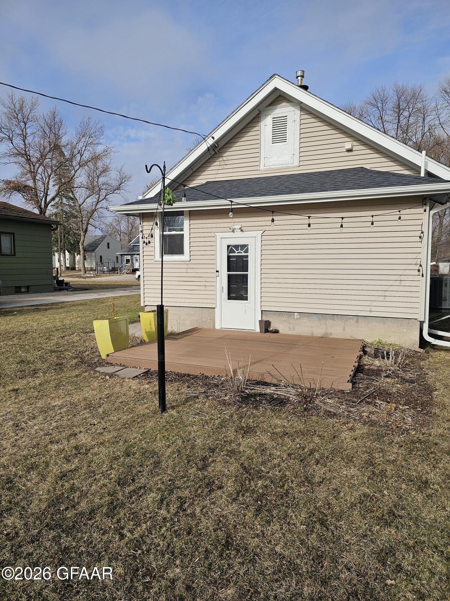 property viewer photo 9