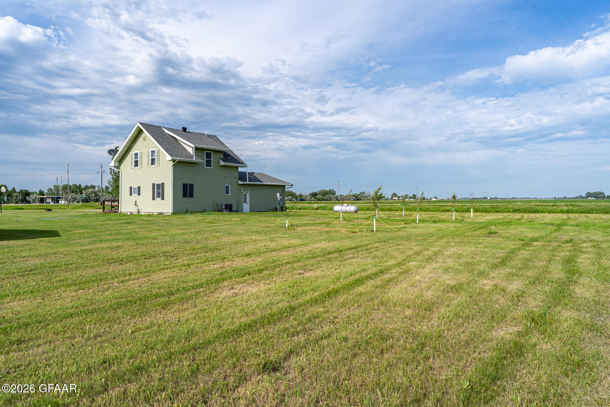 main property photo 26
