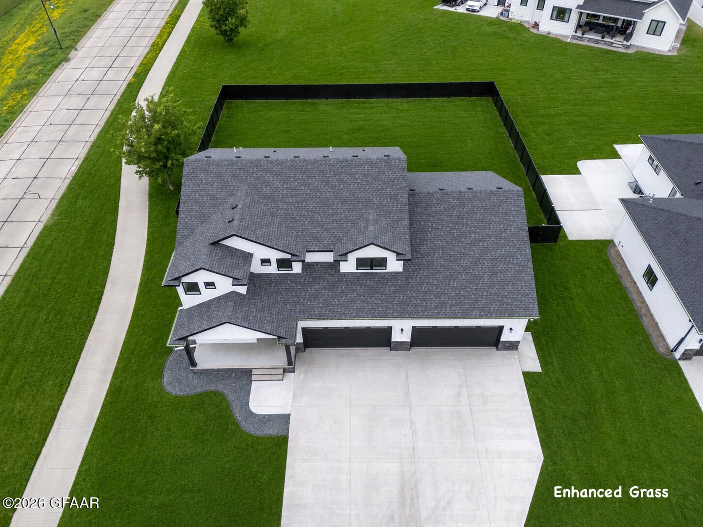main property photo 51