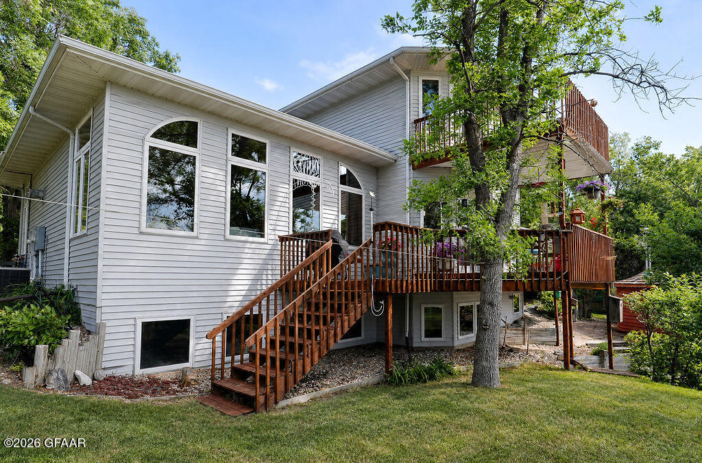 main property photo 3