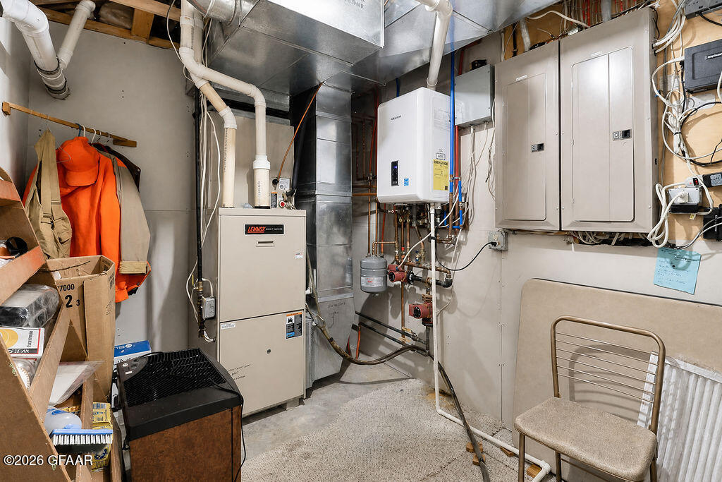 main property photo 50