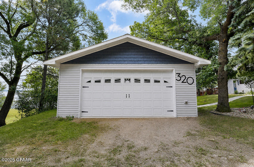 main property photo 74