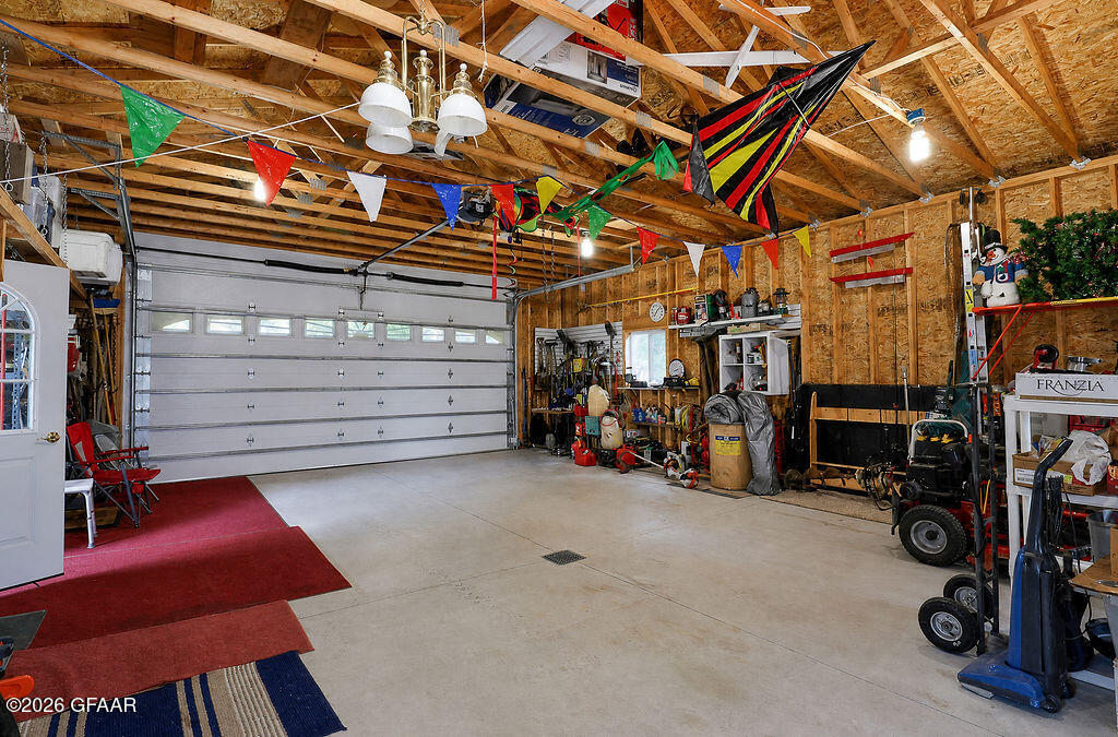 main property photo 76