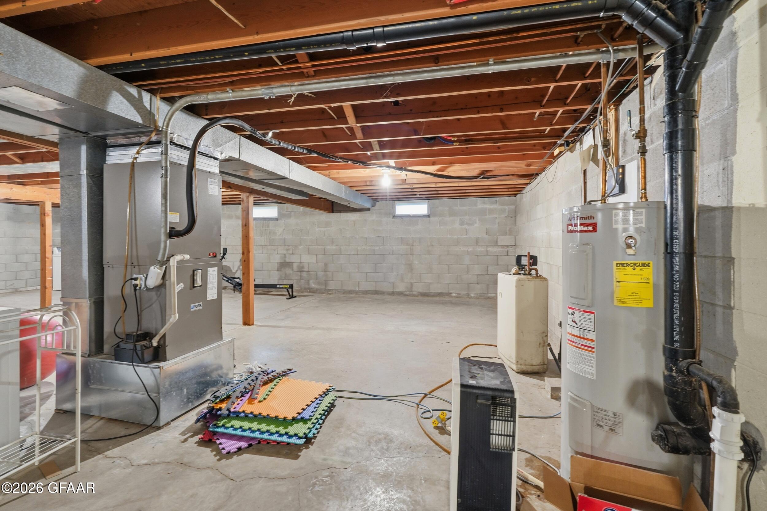 main property photo 24