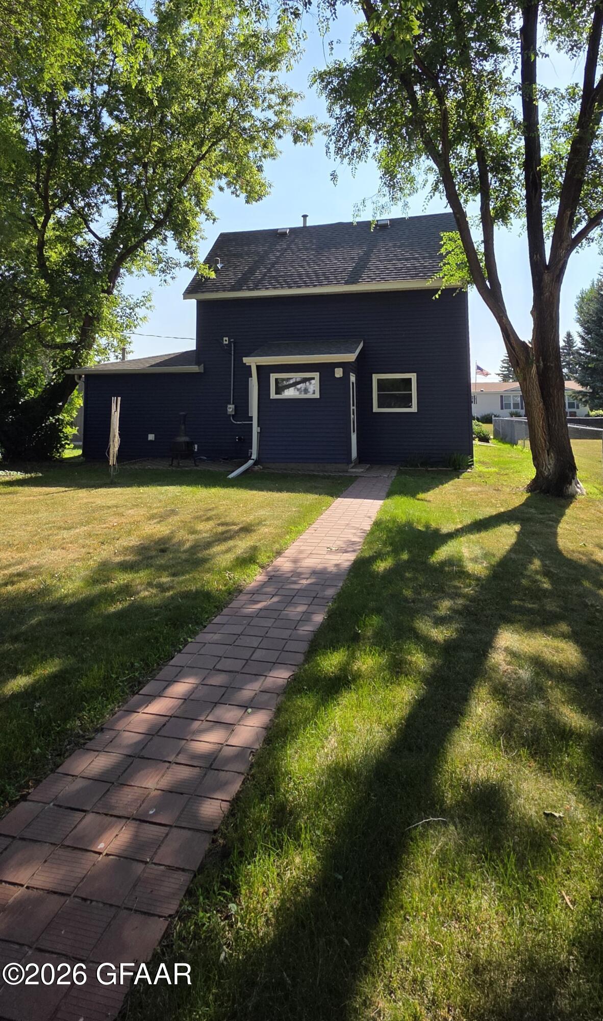 main property photo 38