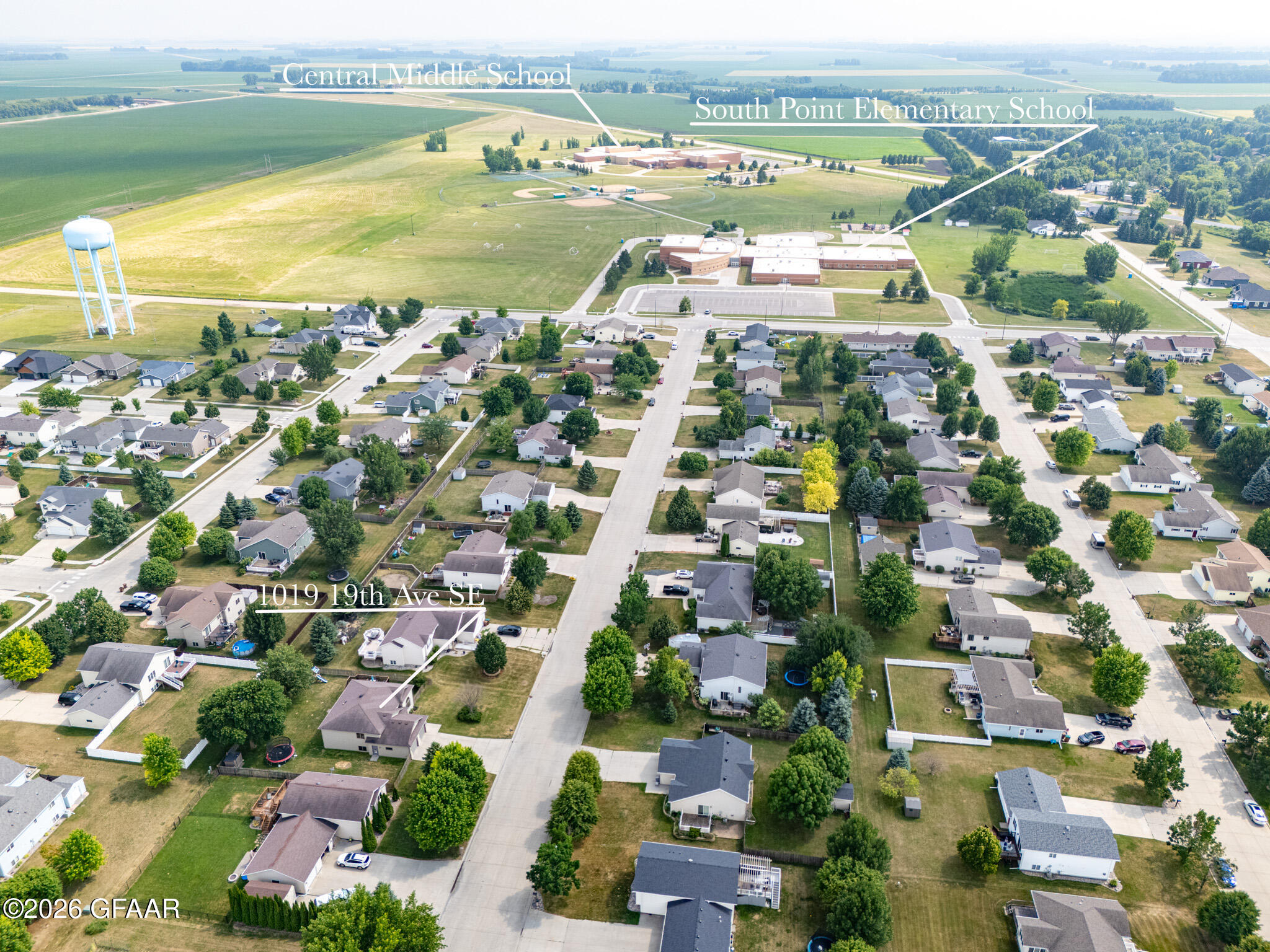 main property photo 26