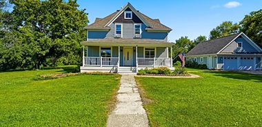image of property with 4 Bed | 4 Bath | 3,569 Sqft