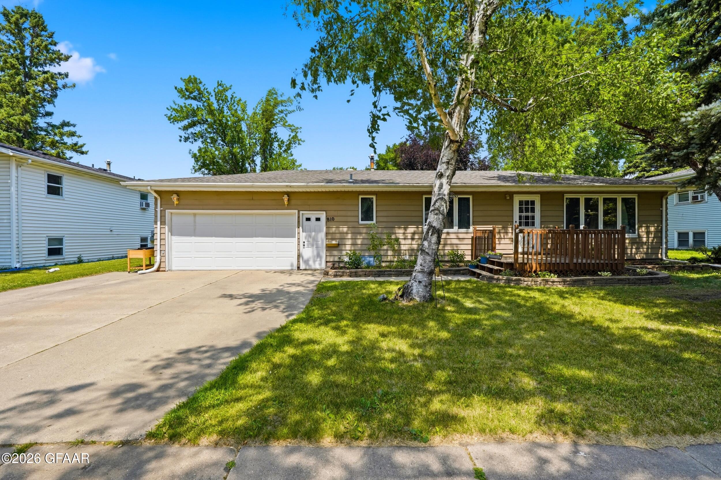 main property photo 0