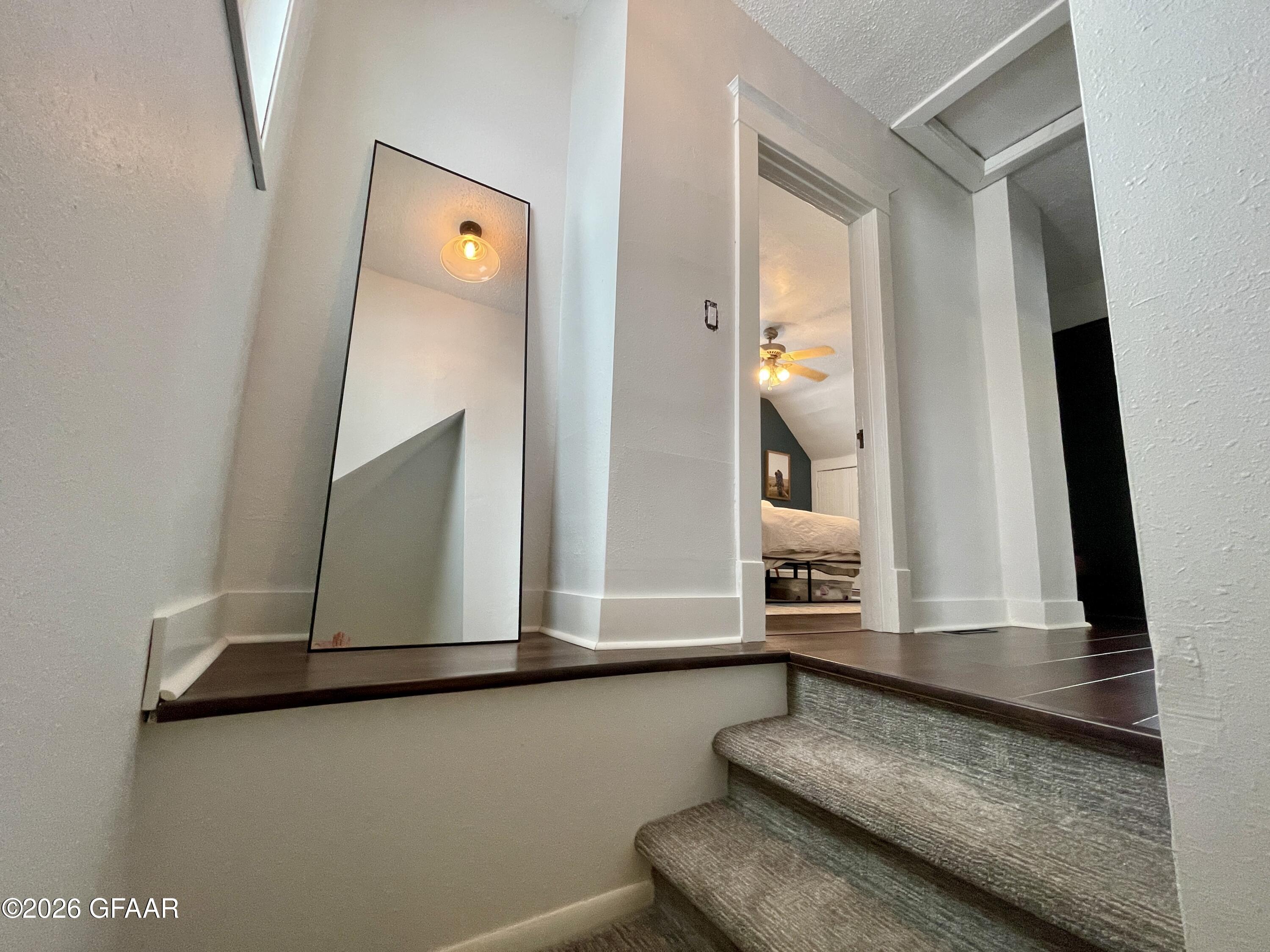 property viewer photo 14