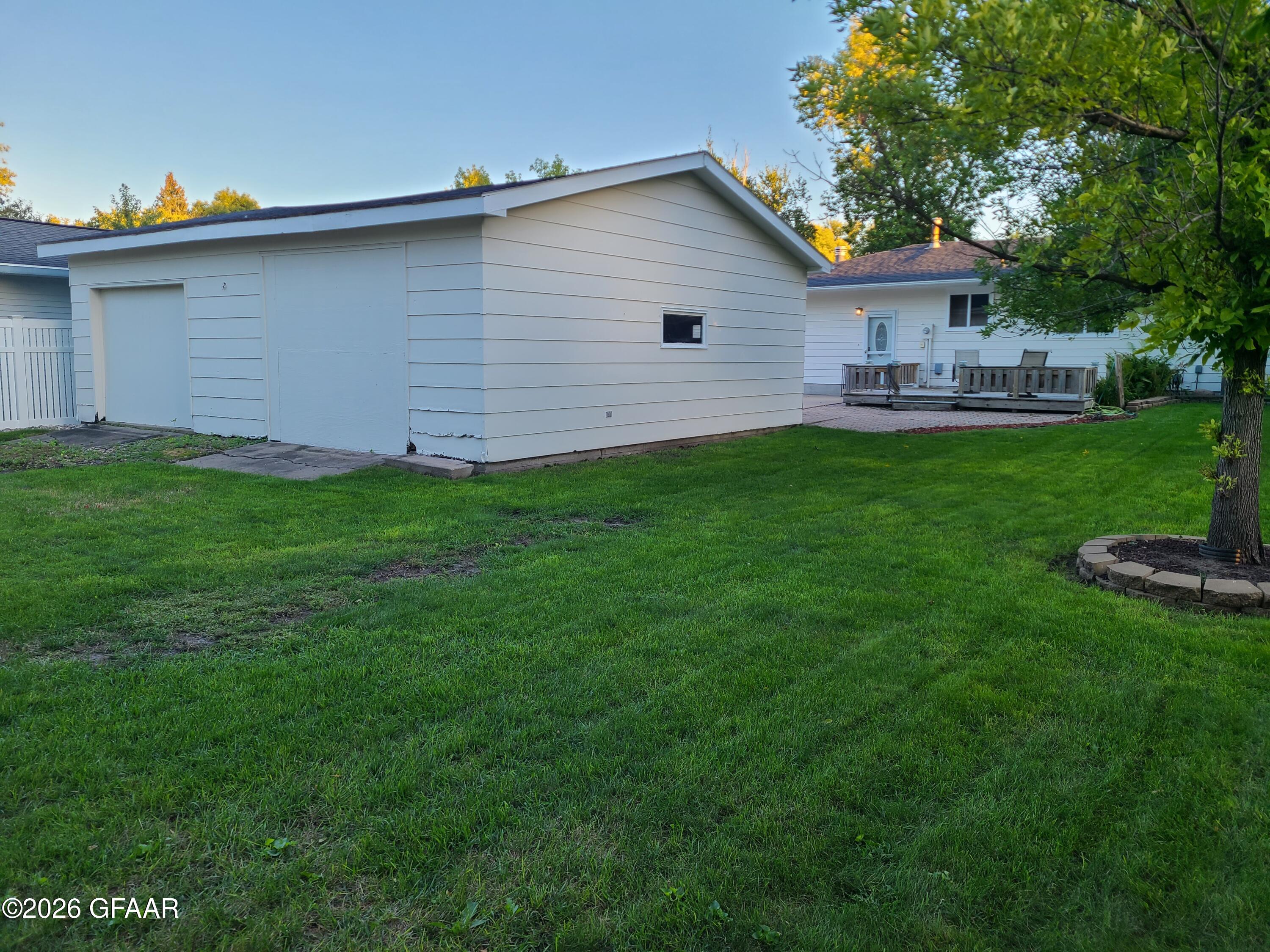main property photo 42