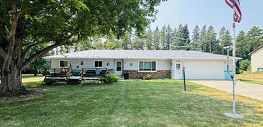 image of property with 4 Bed | 2 Bath | 3,320 Sqft