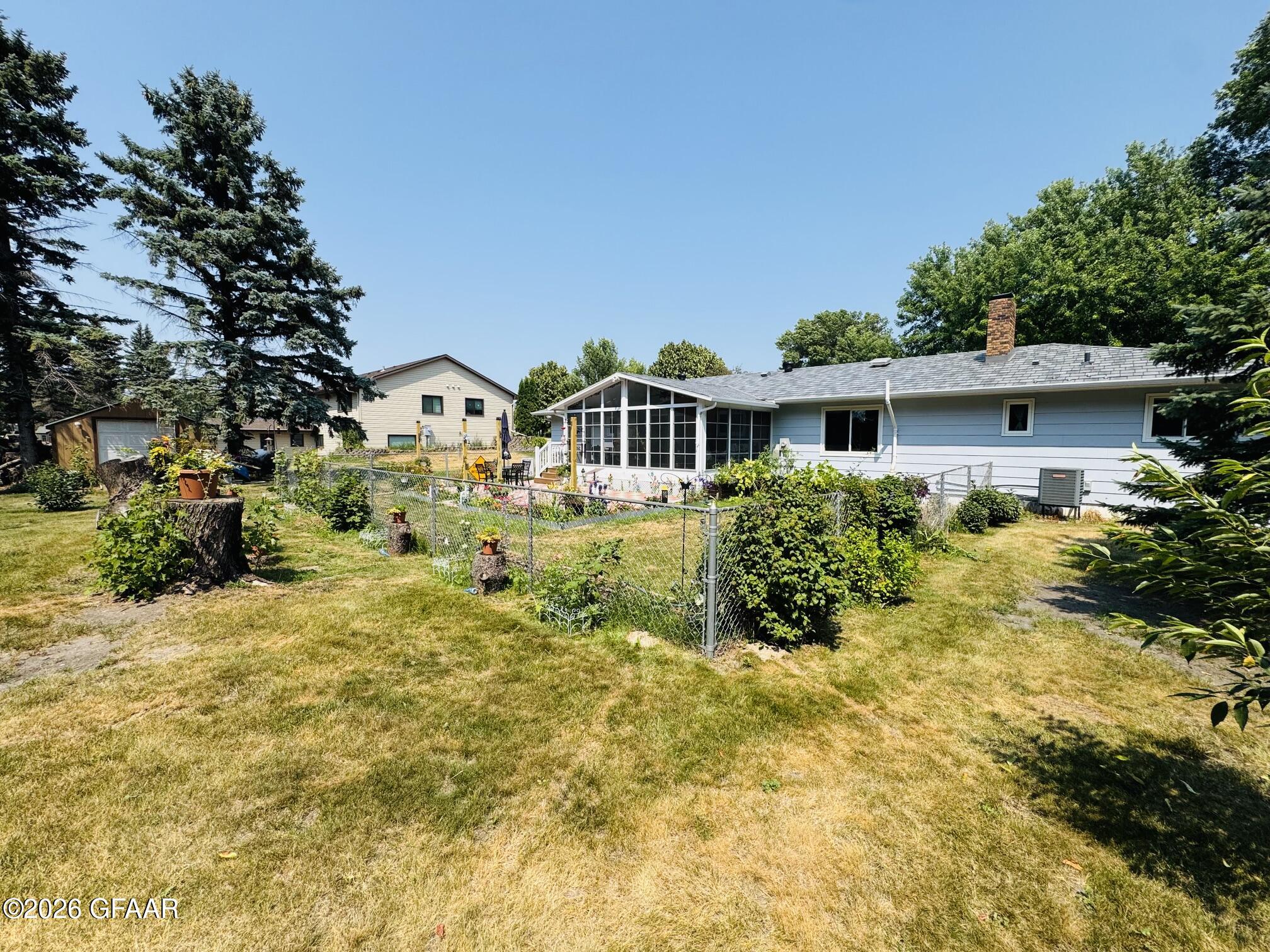 main property photo 50