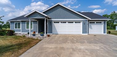 image of property with 3 Bed | 3 Bath | 2,048 Sqft