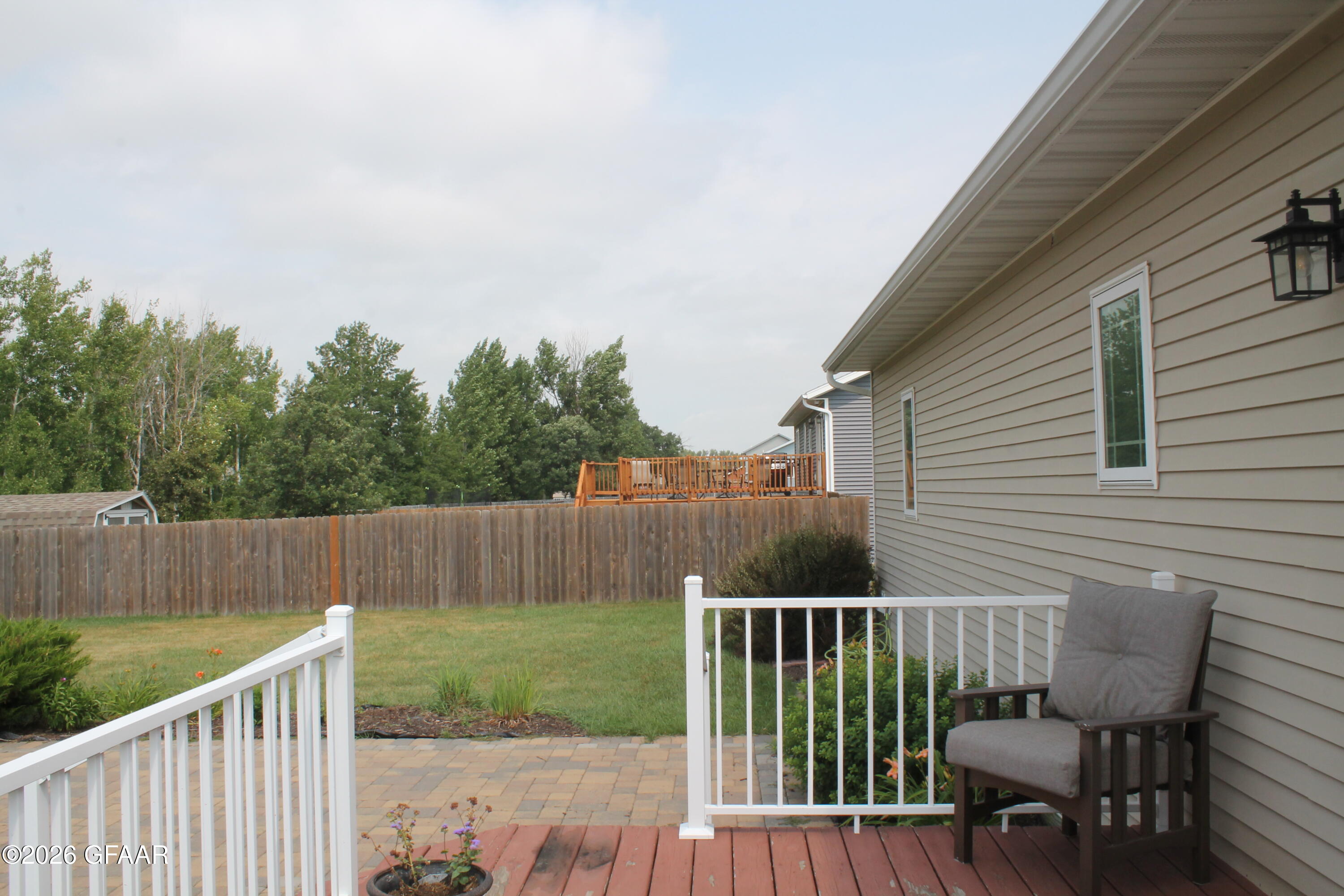 main property photo 76