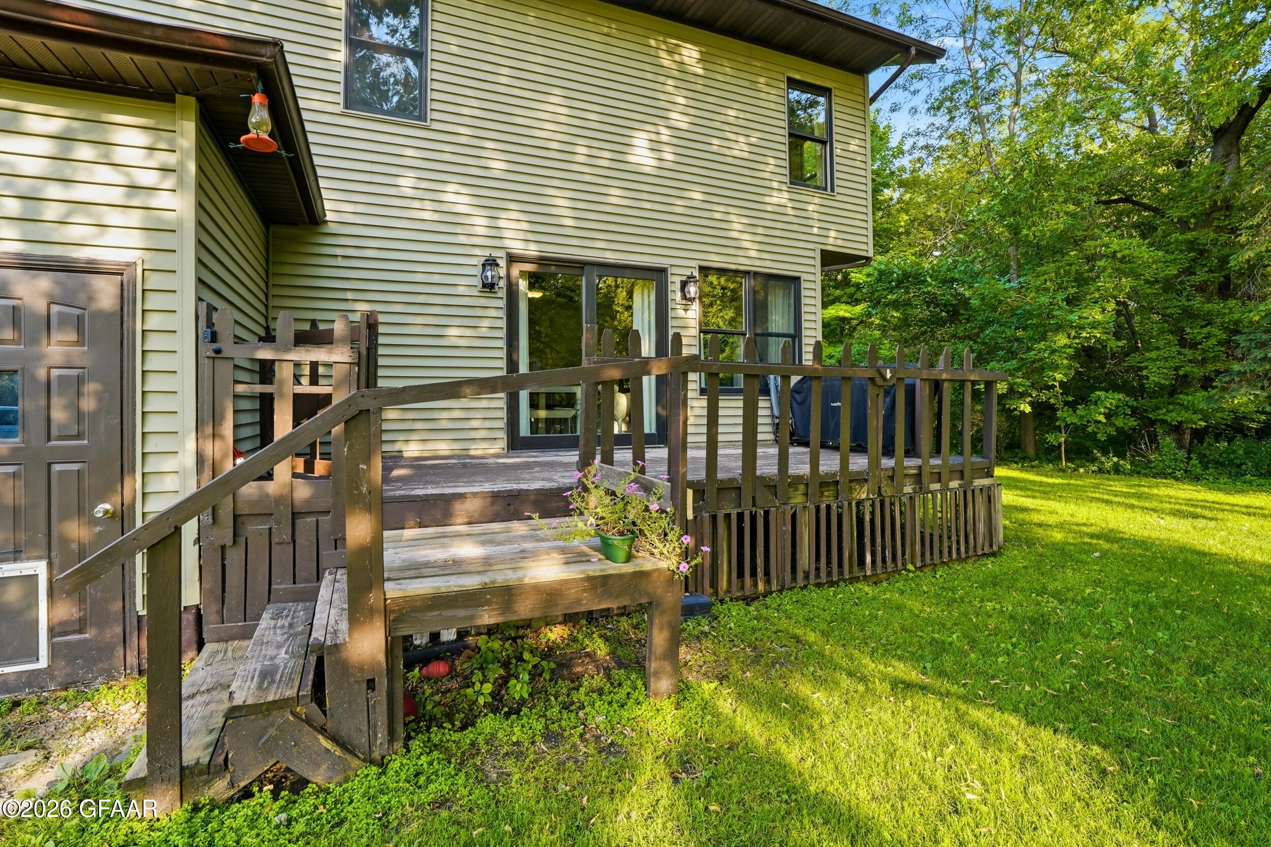 main property photo 26