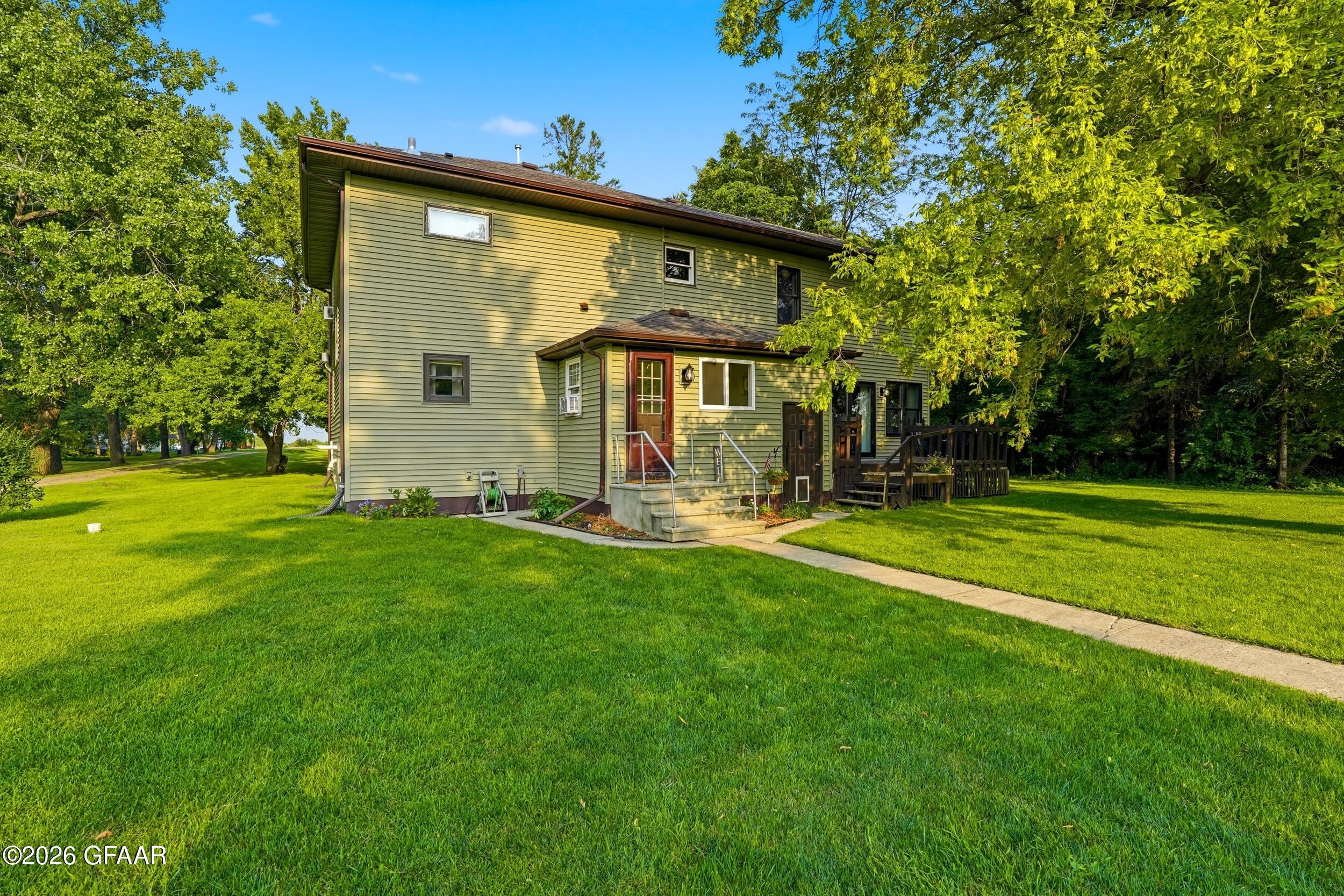 main property photo 27