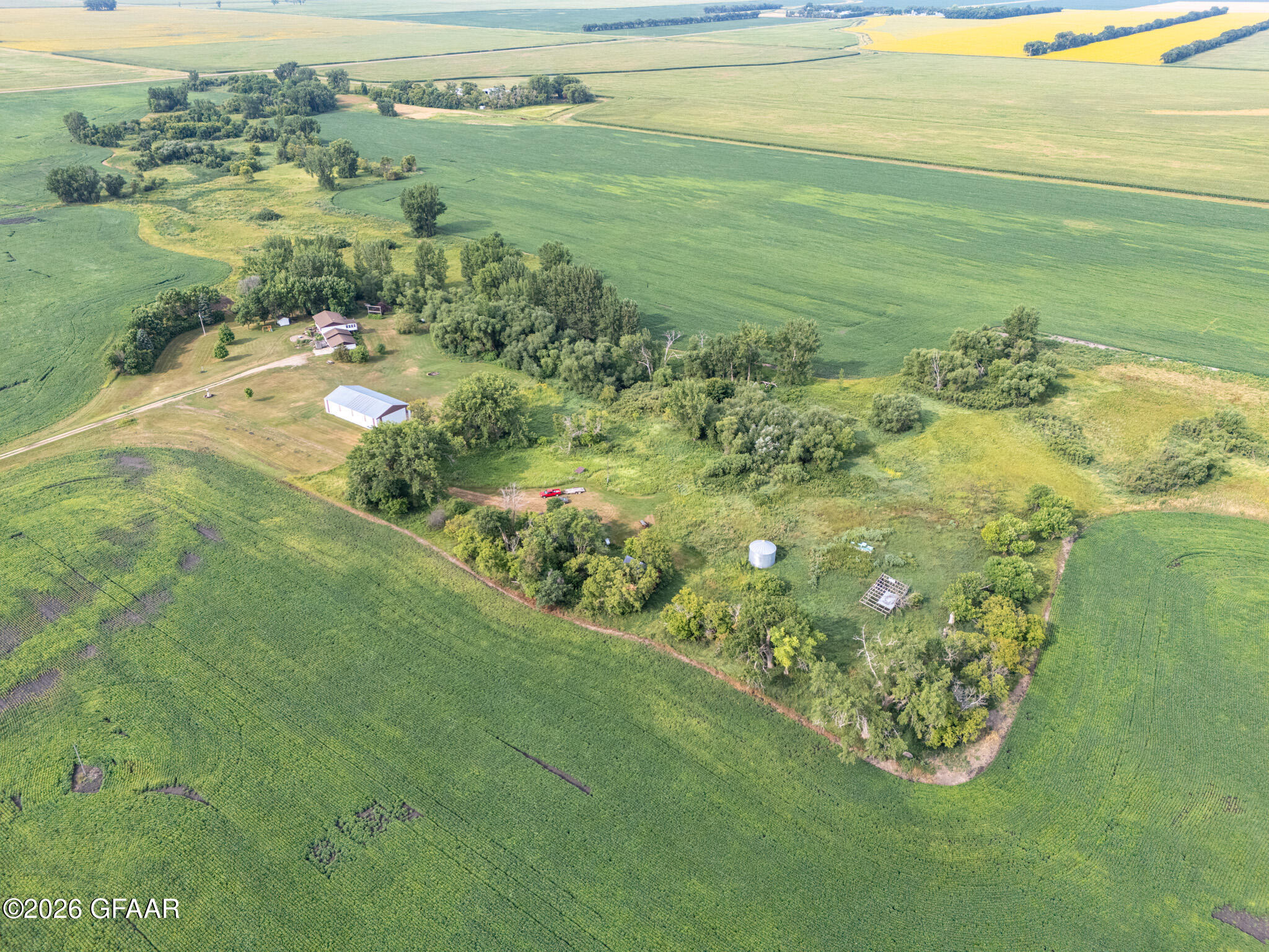 main property photo 34