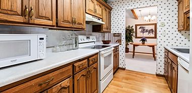 image of property with 2 Bed | 1 Bath | 1,000 Sqft