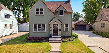 image of property with 3 Bed | 2 Bath | 2,404 Sqft