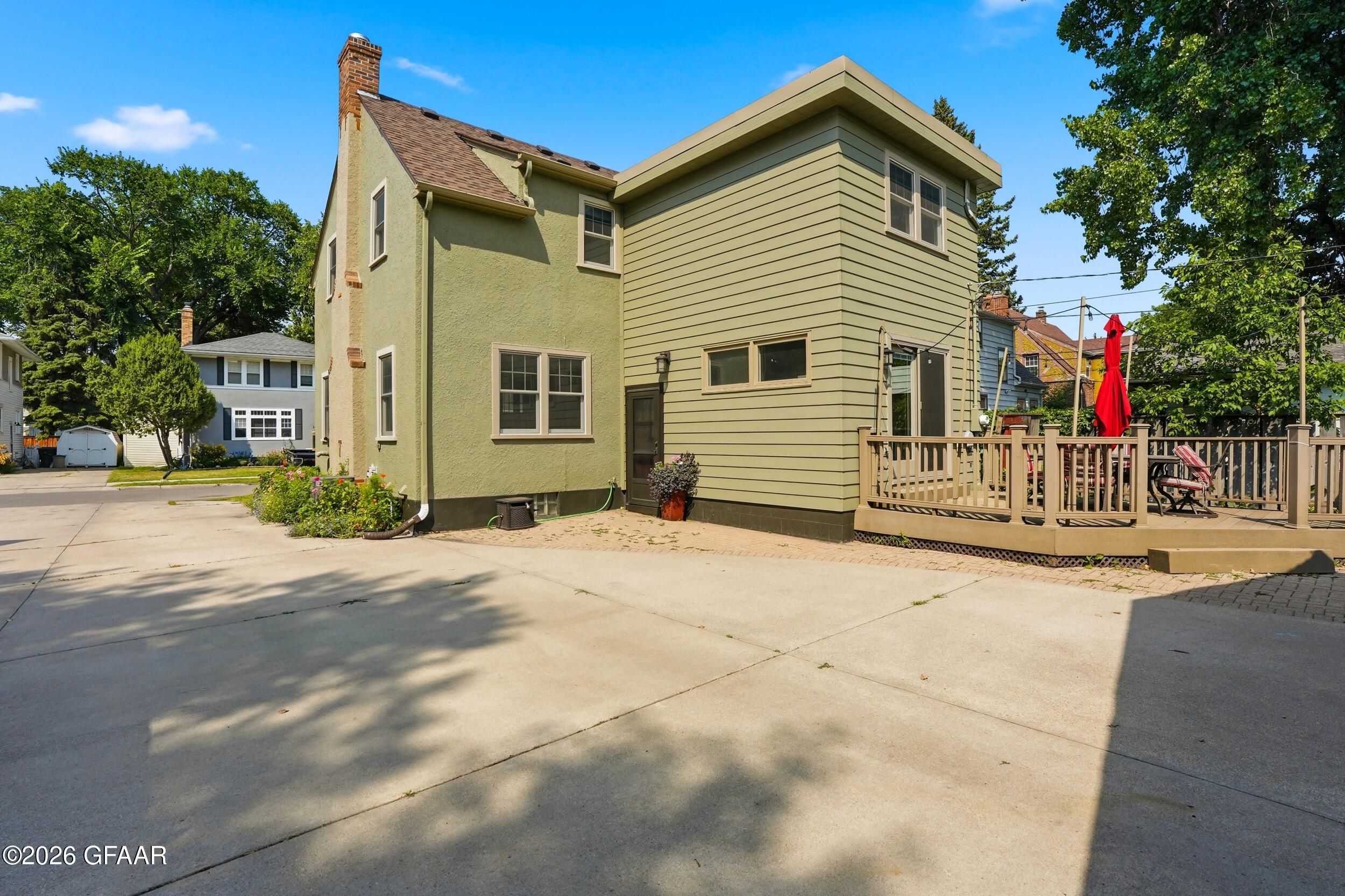 main property photo 38