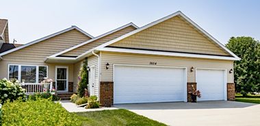 image of property with 3 Bed | 2 Bath | 1,784 Sqft