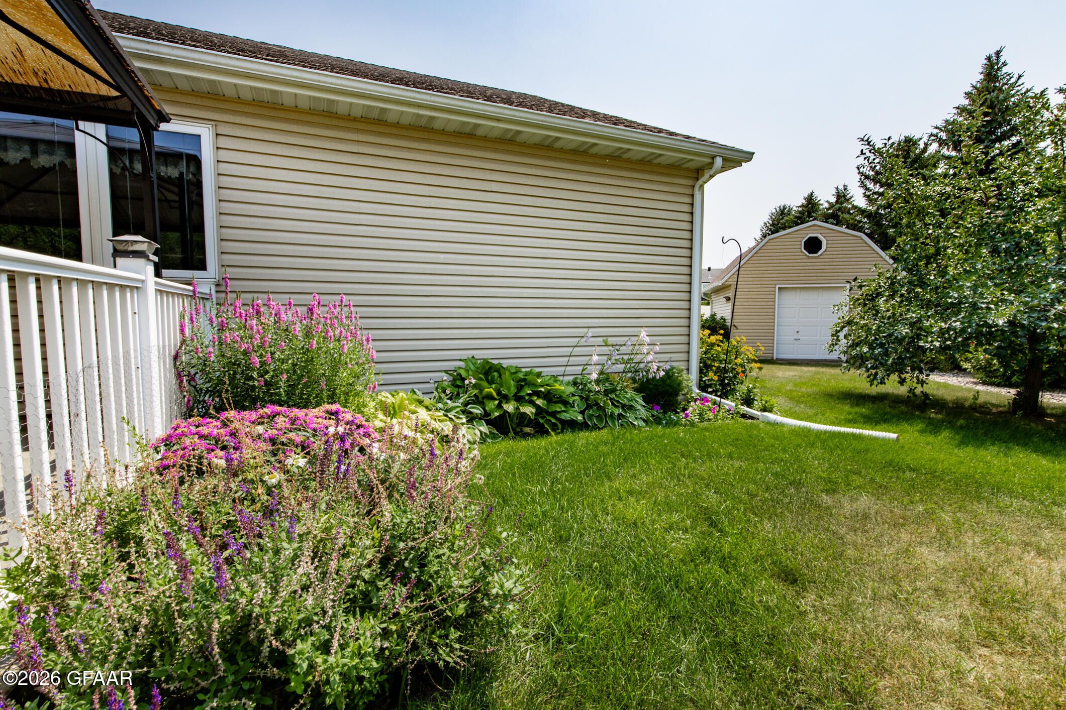 main property photo 57