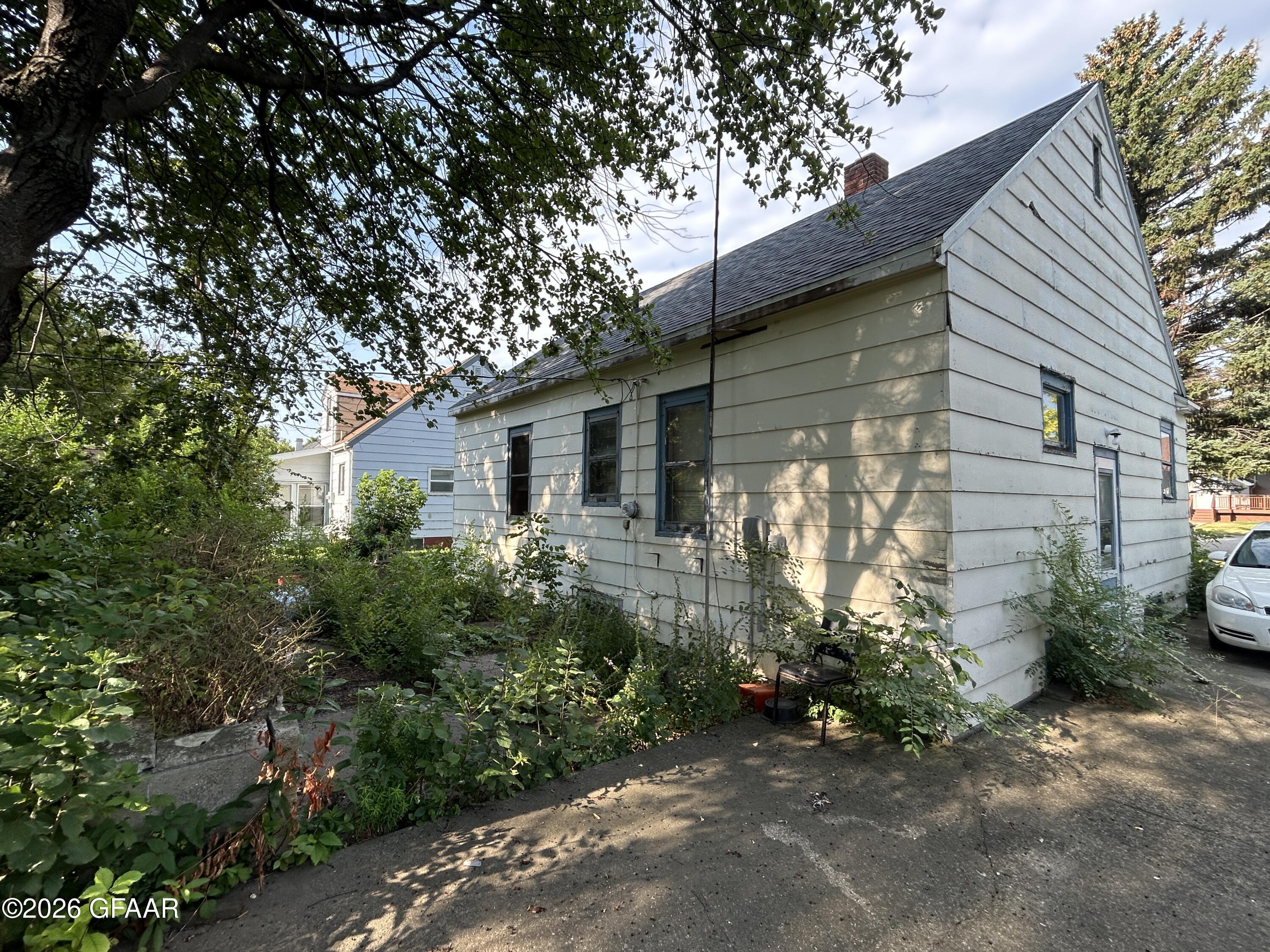 main property photo 1