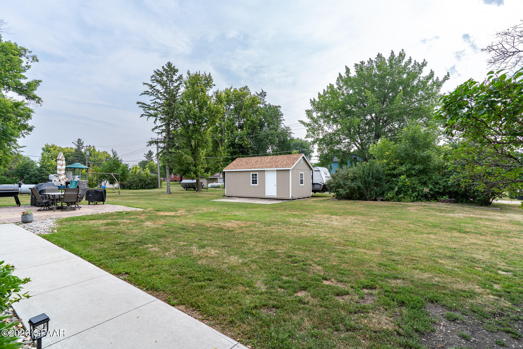 main property photo 31