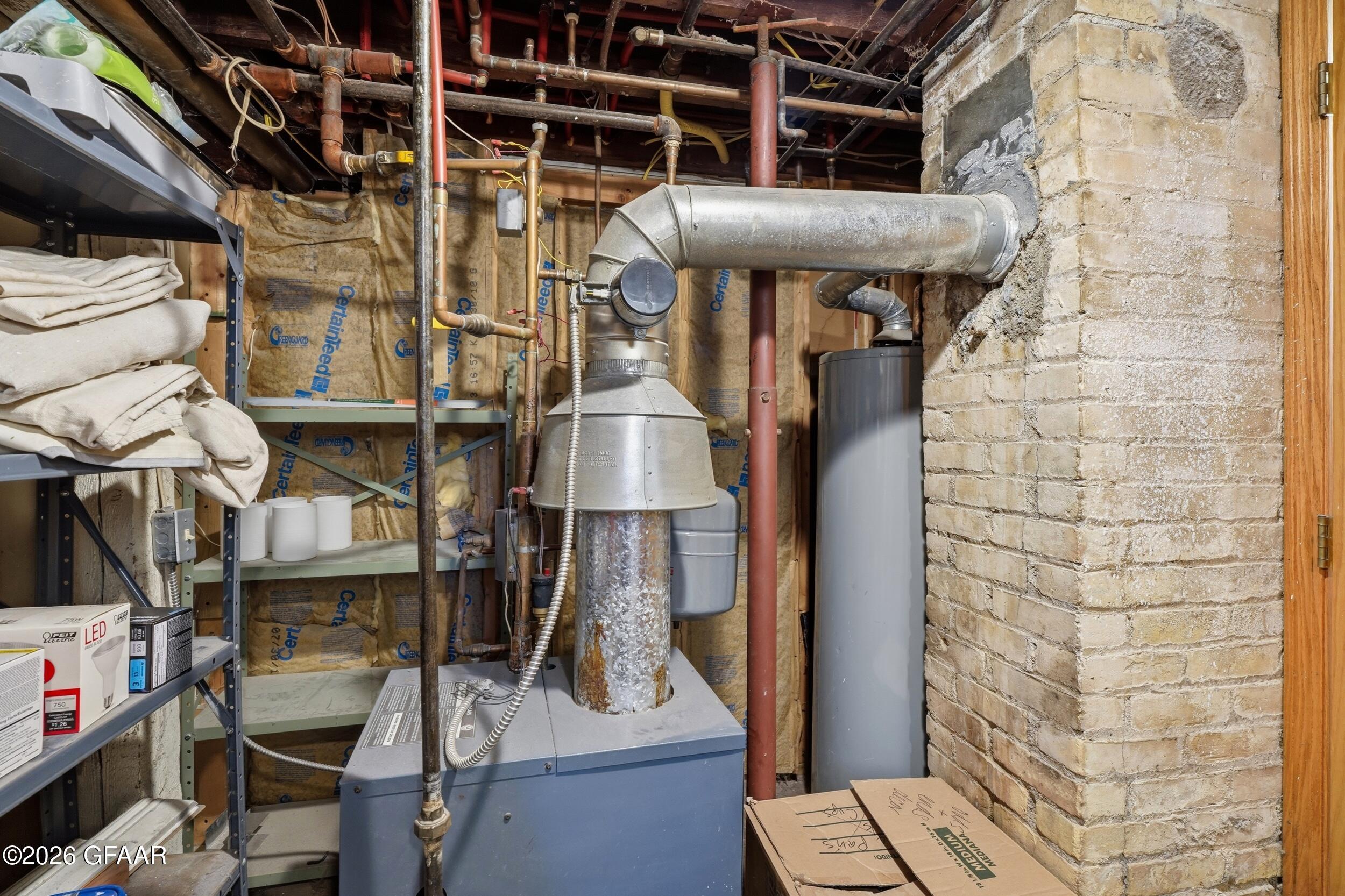 main property photo 27