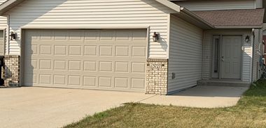 image of property with 4 Bed | 2 Bath | 2,022 Sqft
